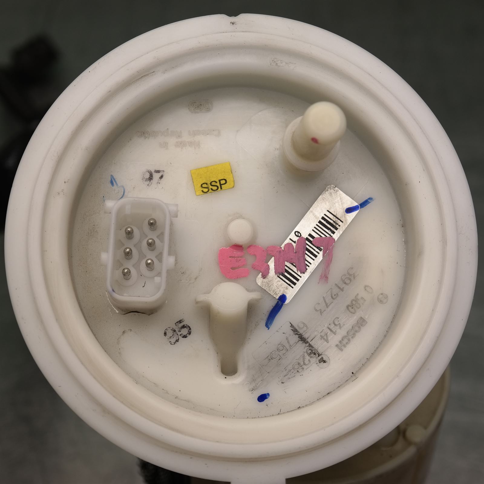 FUEL PUMP E60 In fuel tank (458) *1615* BM Spares Online