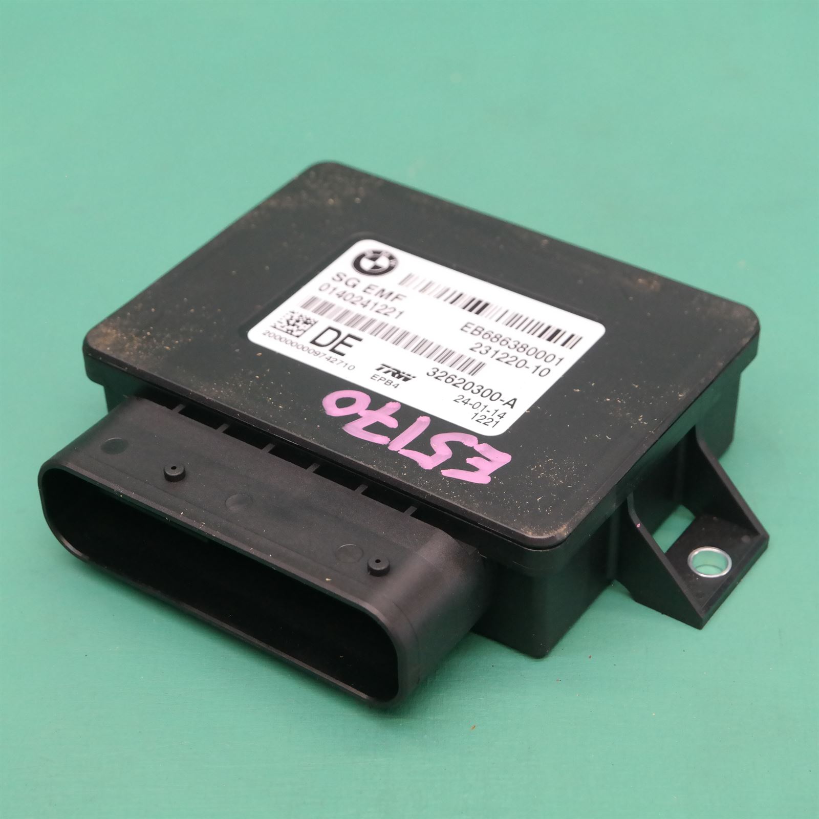 ECU F10 # Park Brake Module # P/N EB.6.863.800.01 ECU F10 # Park Brake Module # P/N EB.6.863.800.01