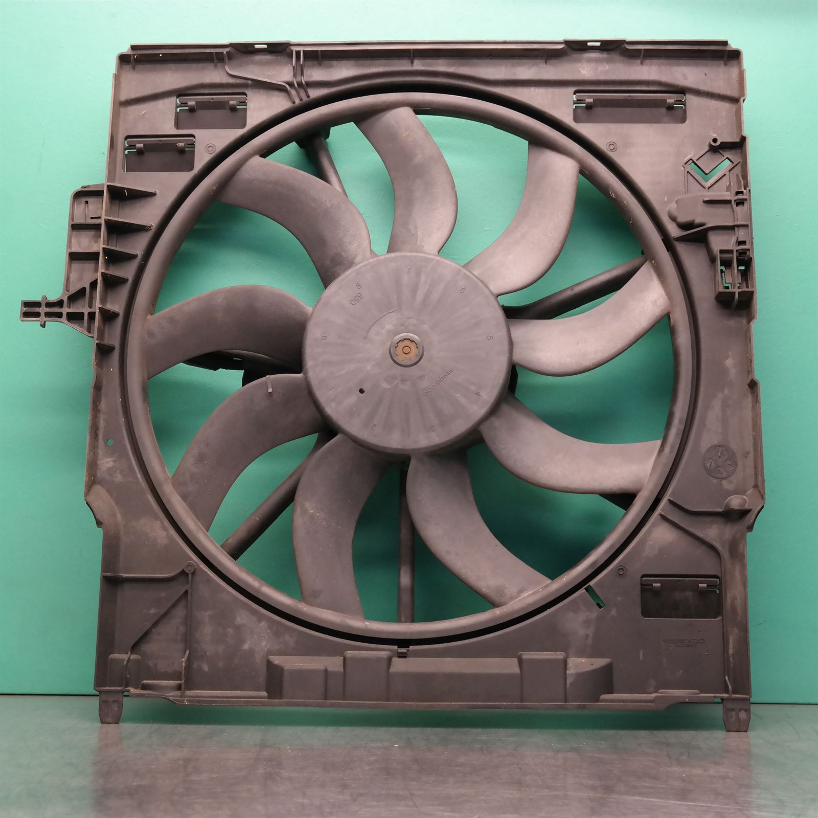 FAN E70 (242) *17-10* 2 FAN E70 (242) *17-10* - Image 2
