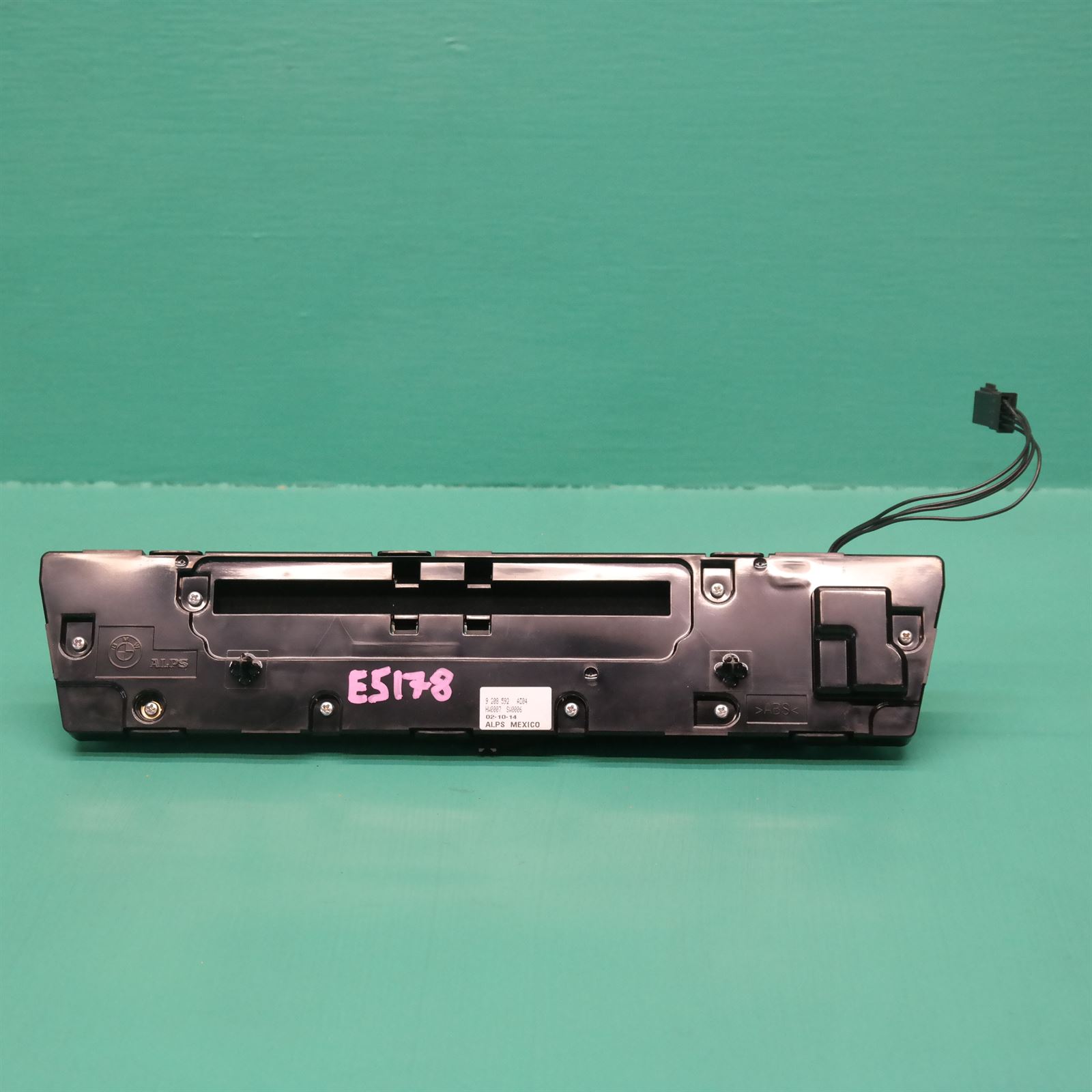 STEREO/HEAD UNIT F25 P/N 9.208.592 # Radio Control Facia # 2 STEREO/HEAD UNIT F25 P/N 9.208.592 # Radio Control Facia # - Image 2