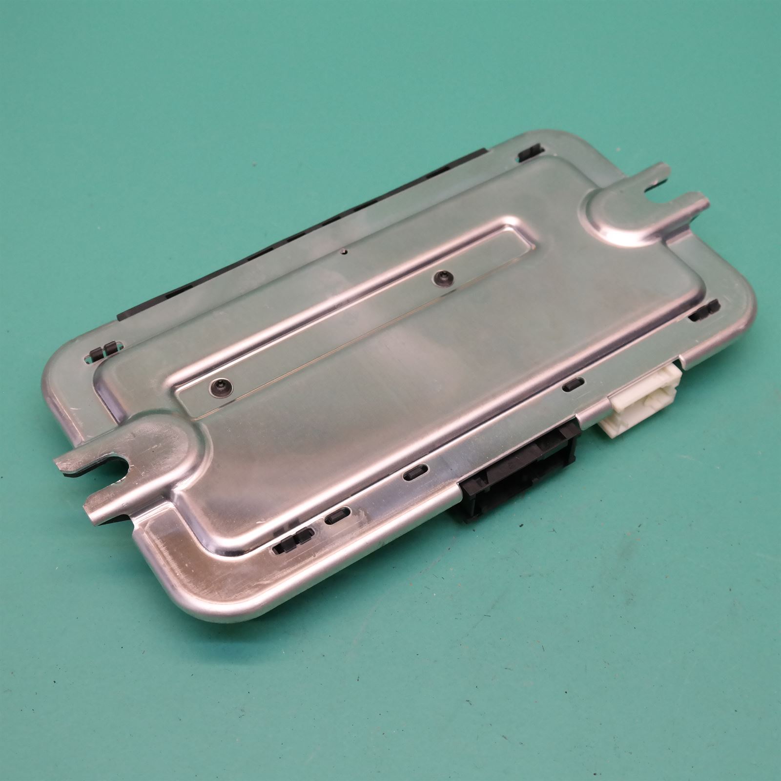 ECU F10 # Footwell Module # (947) *61-25* FRM III 2 ECU F10 # Footwell Module # (947) *61-25* FRM III - Image 2