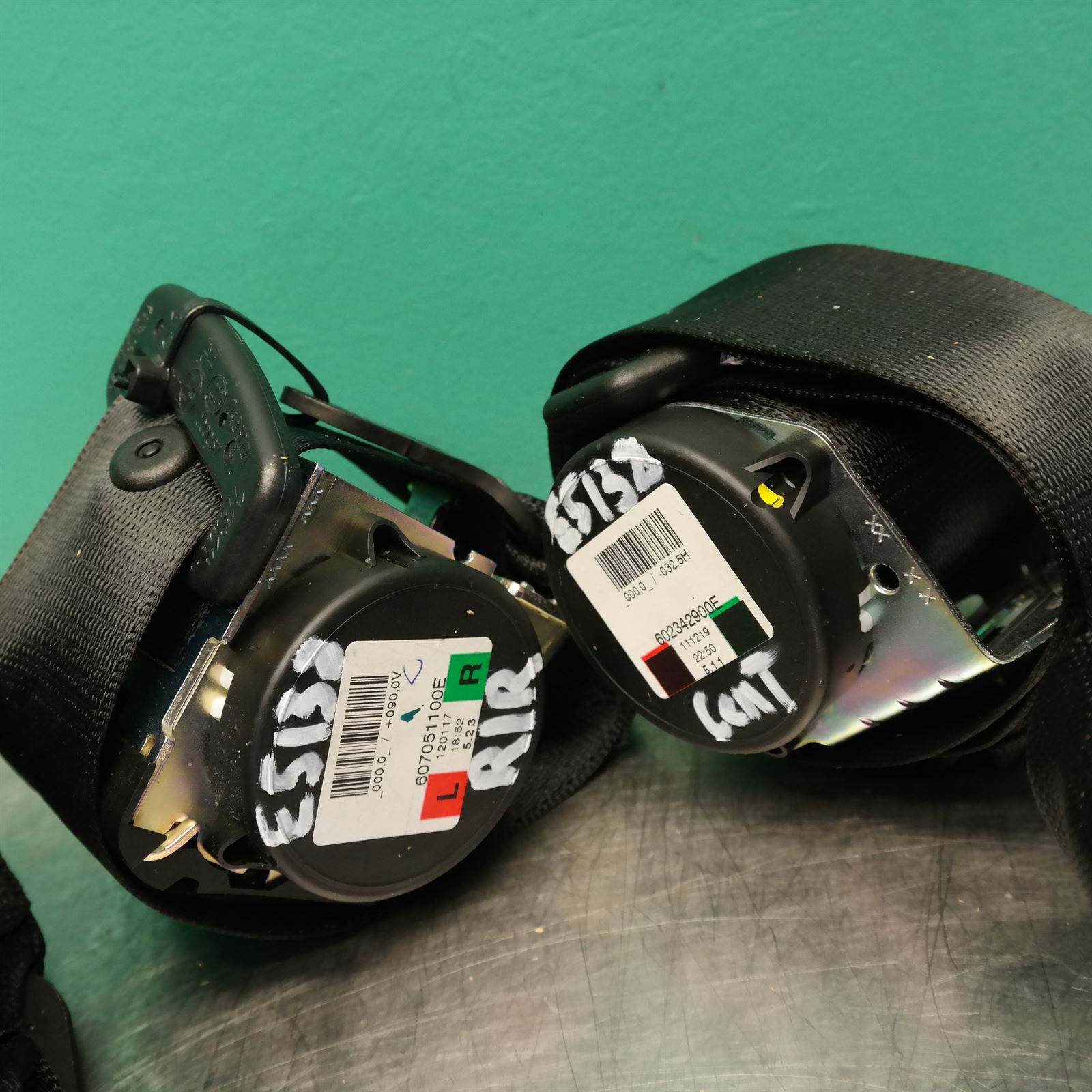 SEAT BELT E90 Belts rear Wag BLACK BM Spares Online