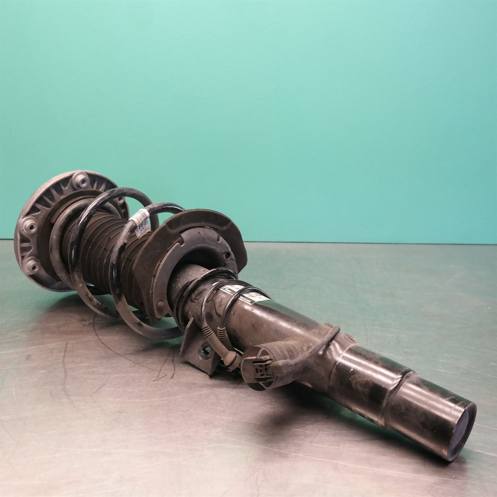 RIGHT FRONT STRUT F30 (900) *31-10* 3 RIGHT FRONT STRUT F30 (900) *31-10* - Image 3