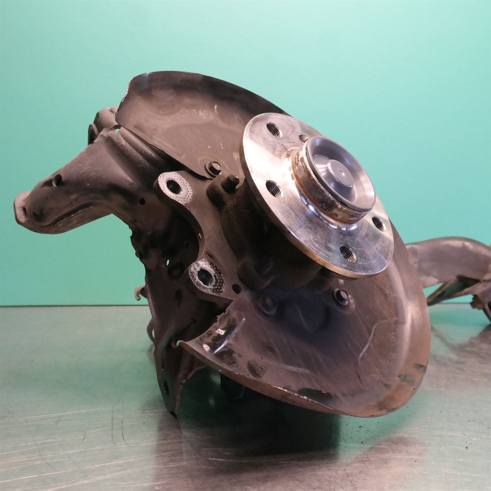 LEFT REAR TRAILING ARM F # Trailing Arm # (579) *33-30* F45 5 LEFT REAR TRAILING ARM F # Trailing Arm # (579) *33-30* F45 - Image 5
