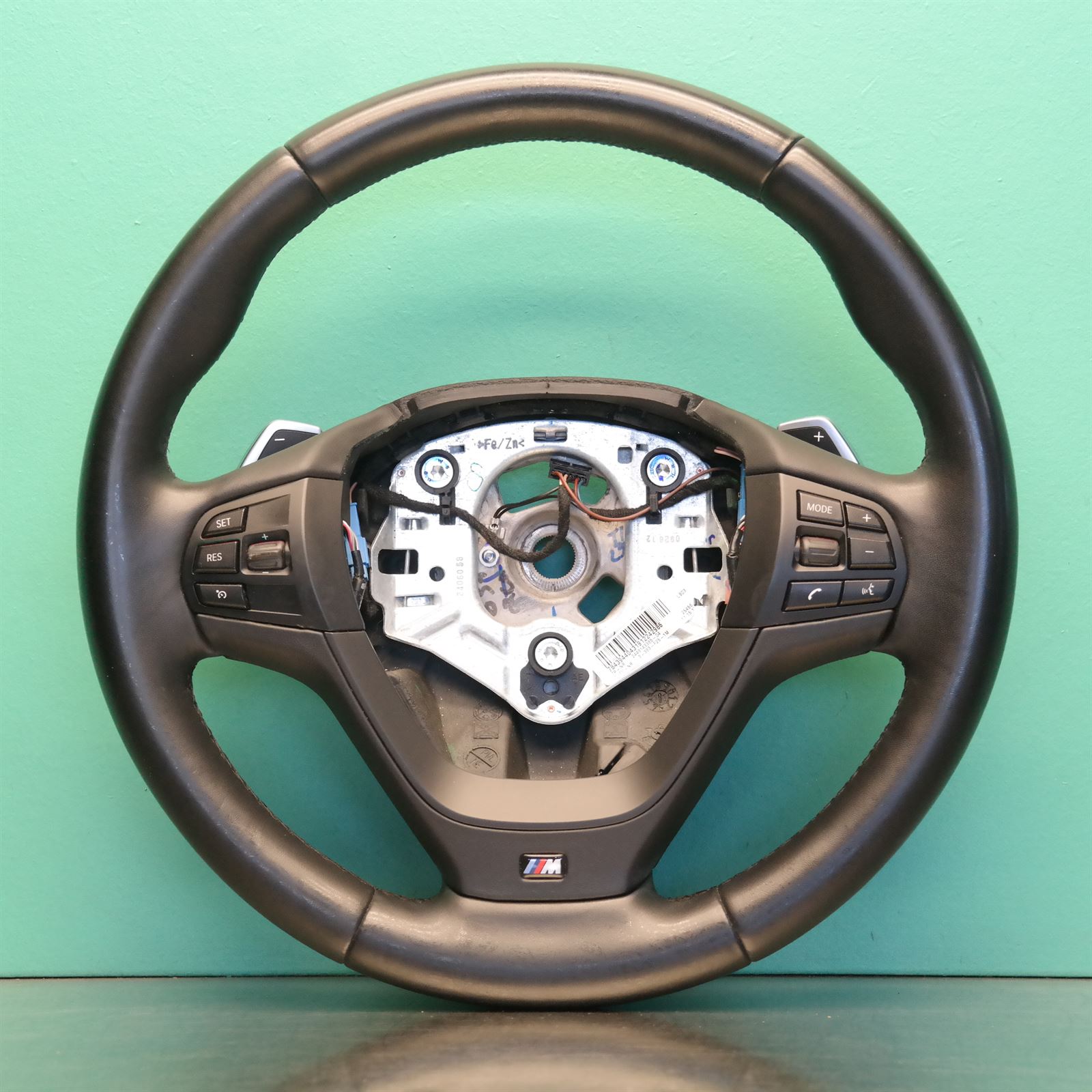 STEERING WHEEL F25 (807) *32-35* STEERING WHEEL F25 (807) *32-35*