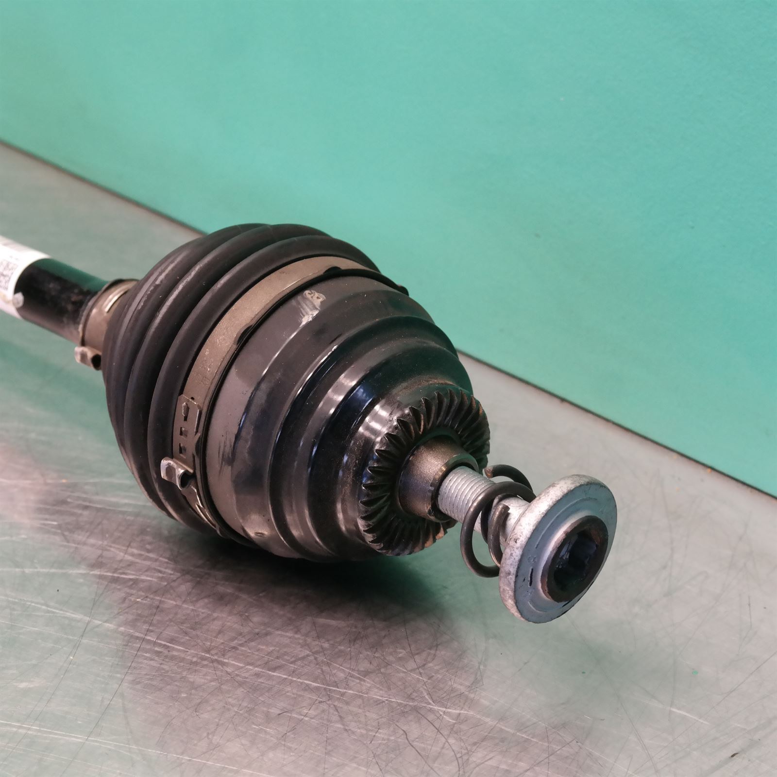 2015 BMW X1 Driveshaft 31608643375 31605A2E055