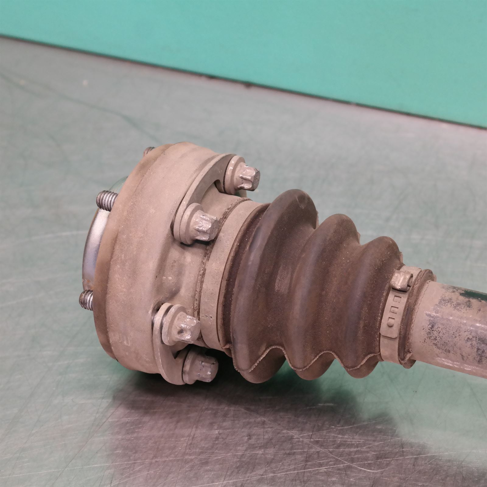 LEFT DRIVESHAFT E90 (781) *33-25* 5 LEFT DRIVESHAFT E90 (781) *33-25* - Image 5