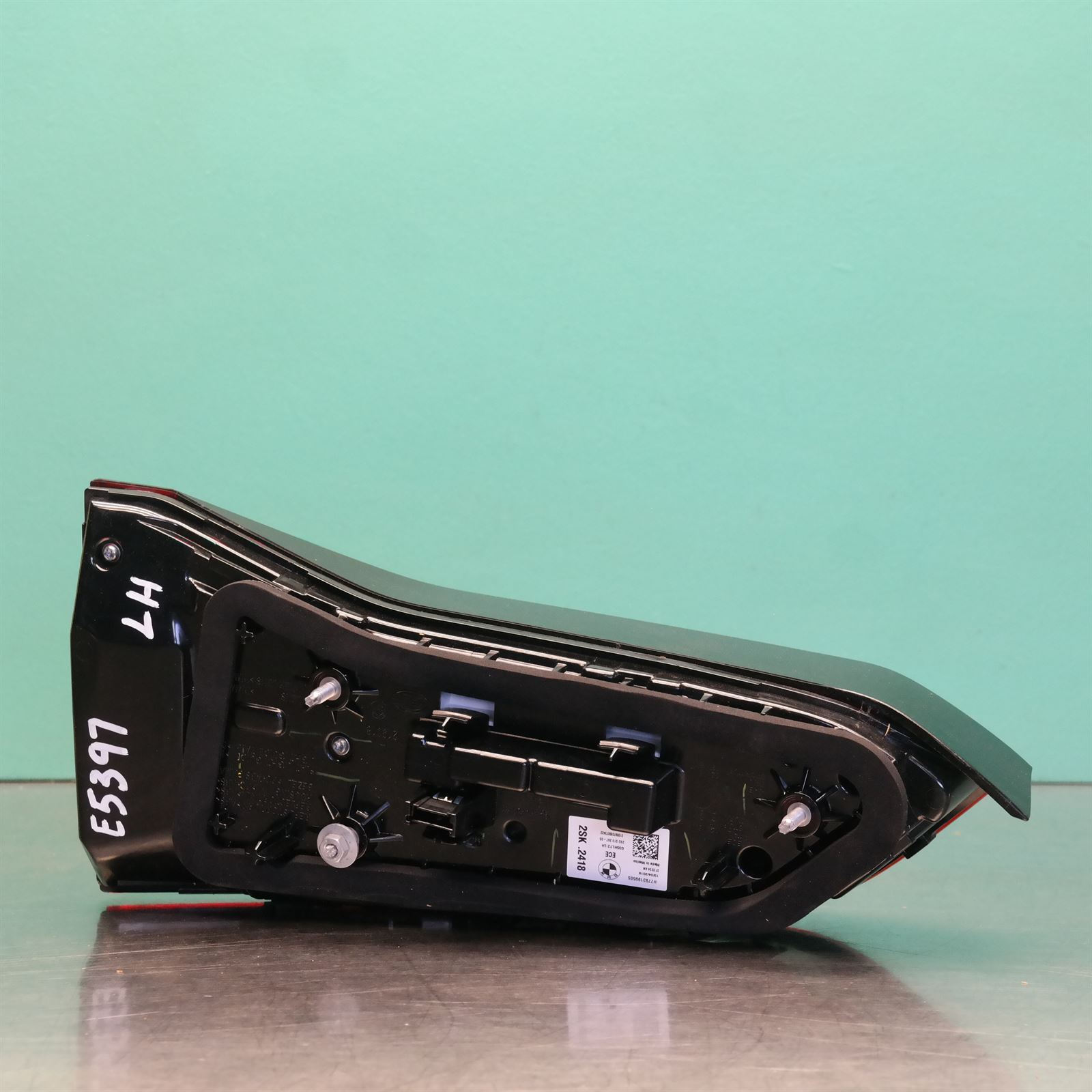 REAR GARNISH G05 (995) *63-20* L 3 REAR GARNISH G05 (995) *63-20* L - Image 3