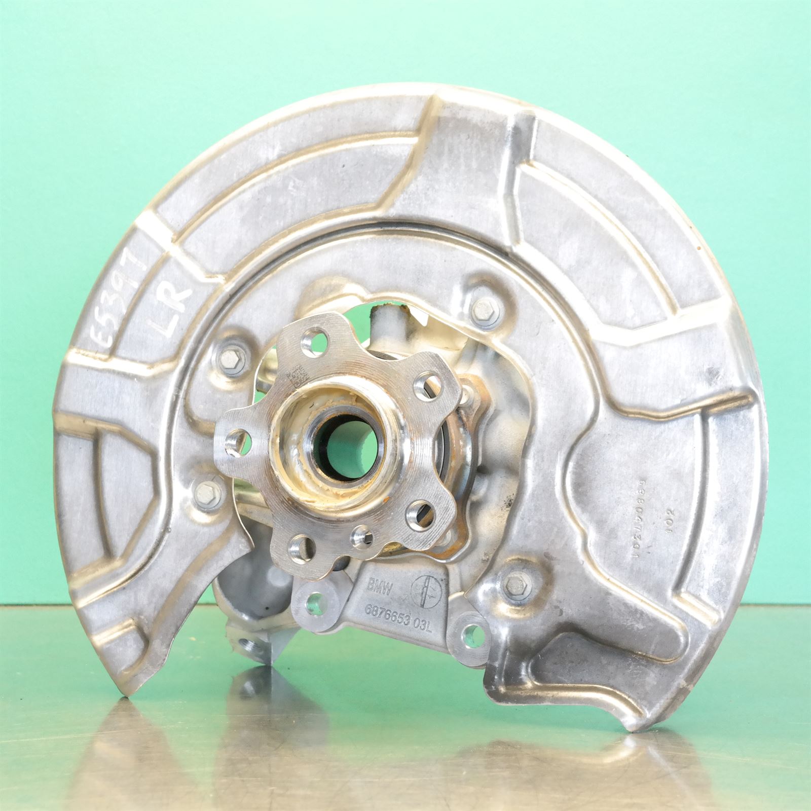 LEFT REAR HUB ASSEMBLY G05 (651) *33-30* LEFT REAR HUB ASSEMBLY G05 (651) *33-30*