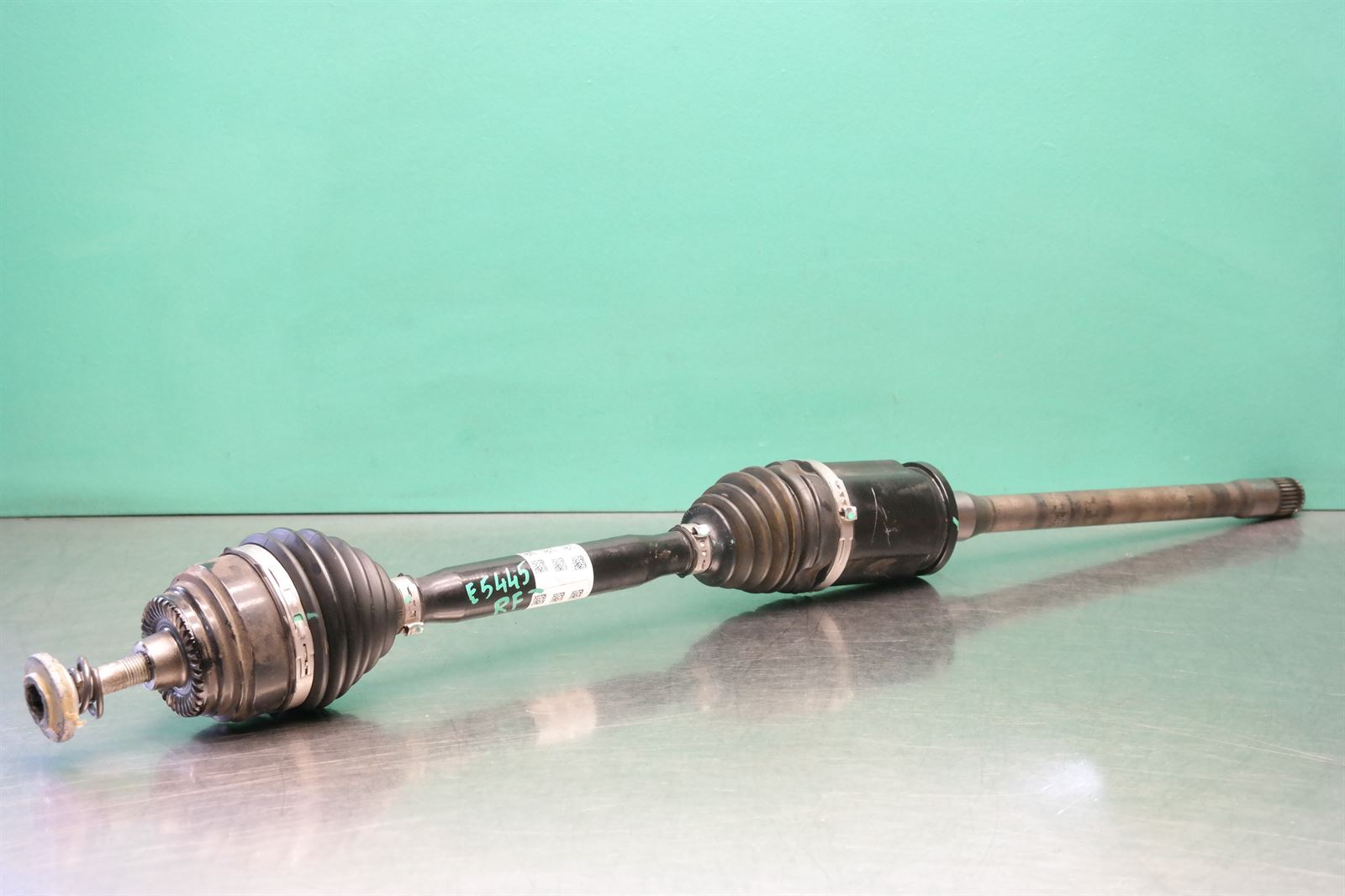 RIGHT DRIVESHAFT G02 Front (338) *31-15* RIGHT DRIVESHAFT G02 Front (338) *31-15*