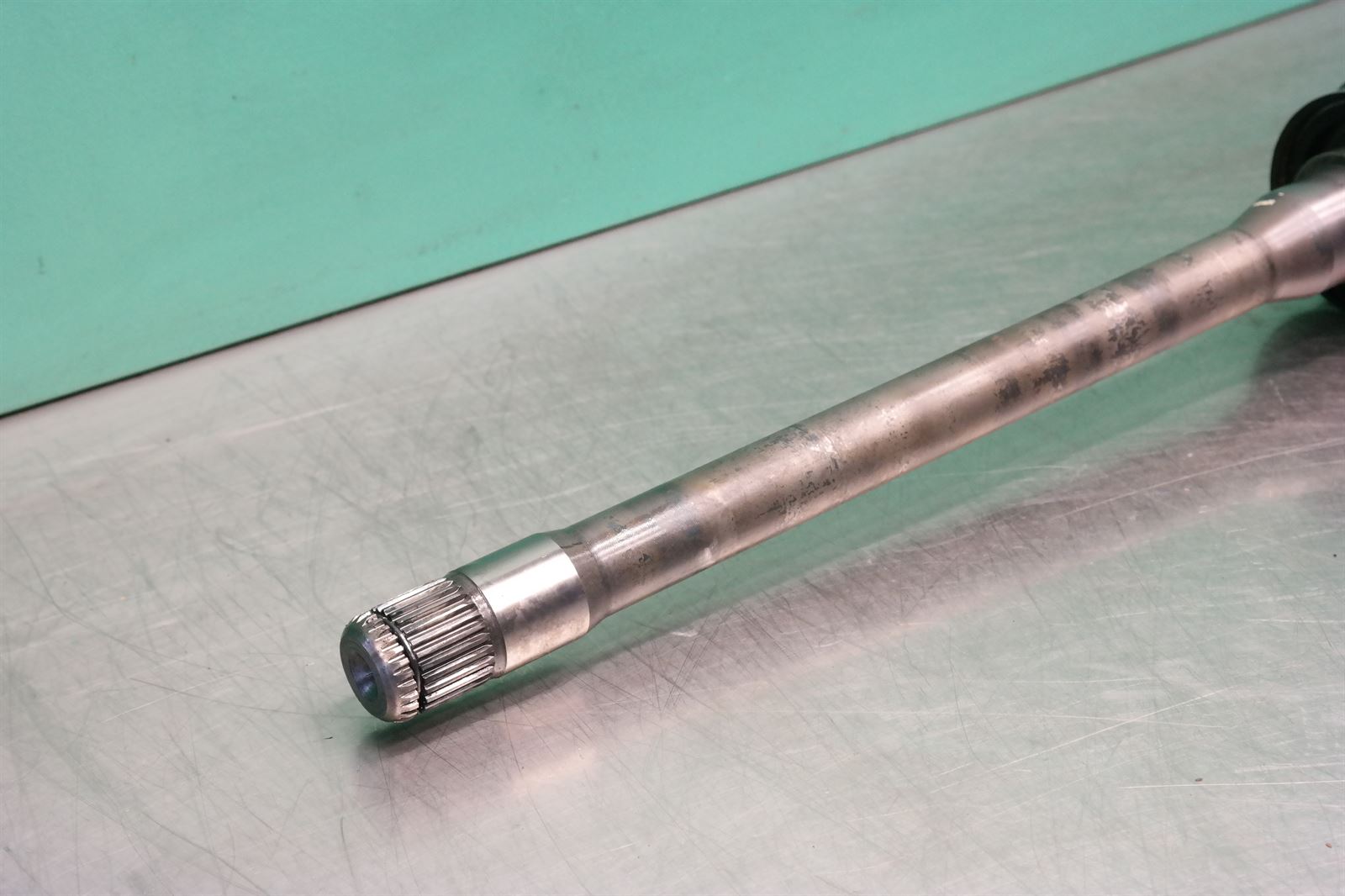 RIGHT DRIVESHAFT G02 Front (338) *31-15* 6 RIGHT DRIVESHAFT G02 Front (338) *31-15* - Image 6