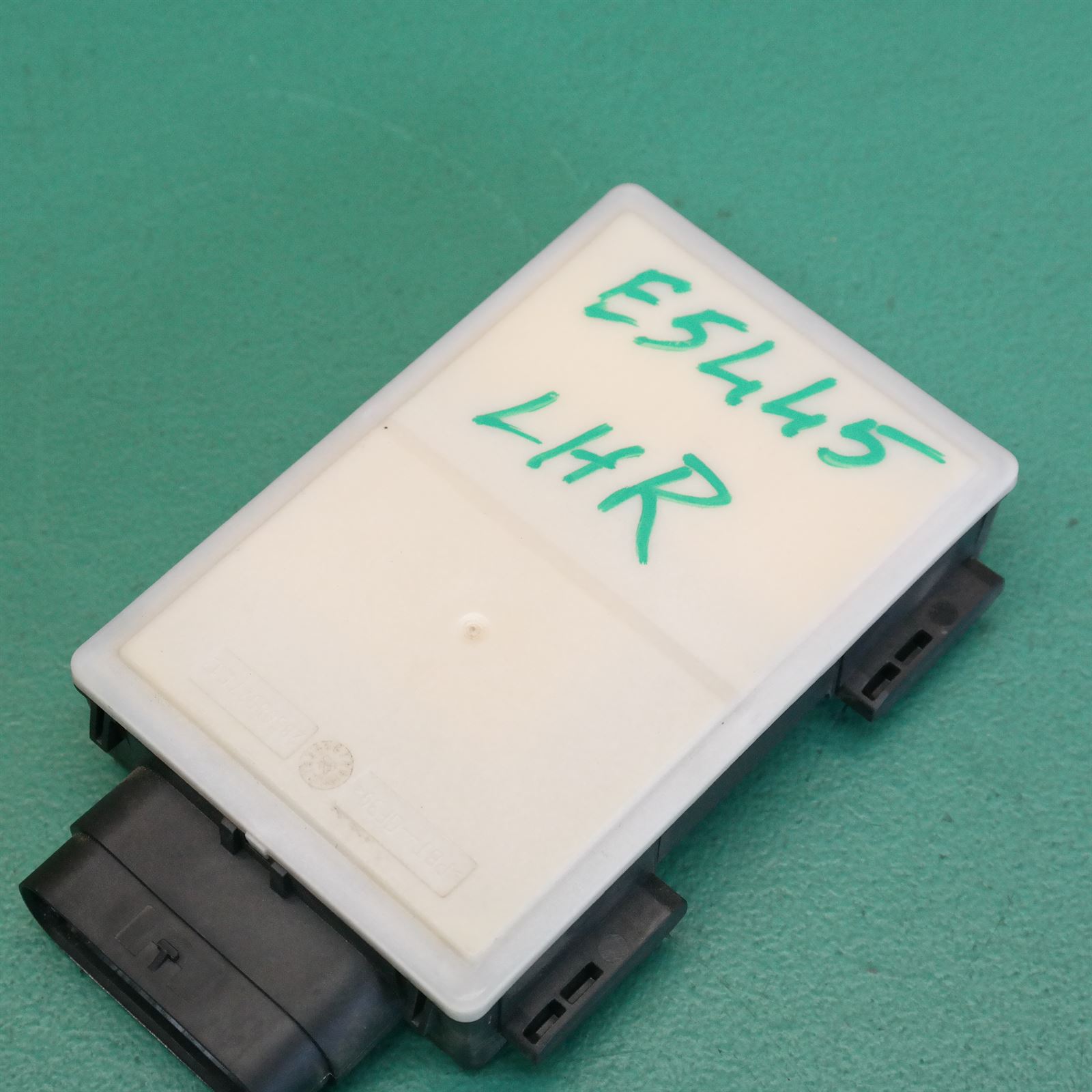 ECU G02 # Lane Change Radar # (DA7) *66-20* 7.915.643 LR 4 ECU G02 # Lane Change Radar # (DA7) *66-20* 7.915.643 LR - Image 4