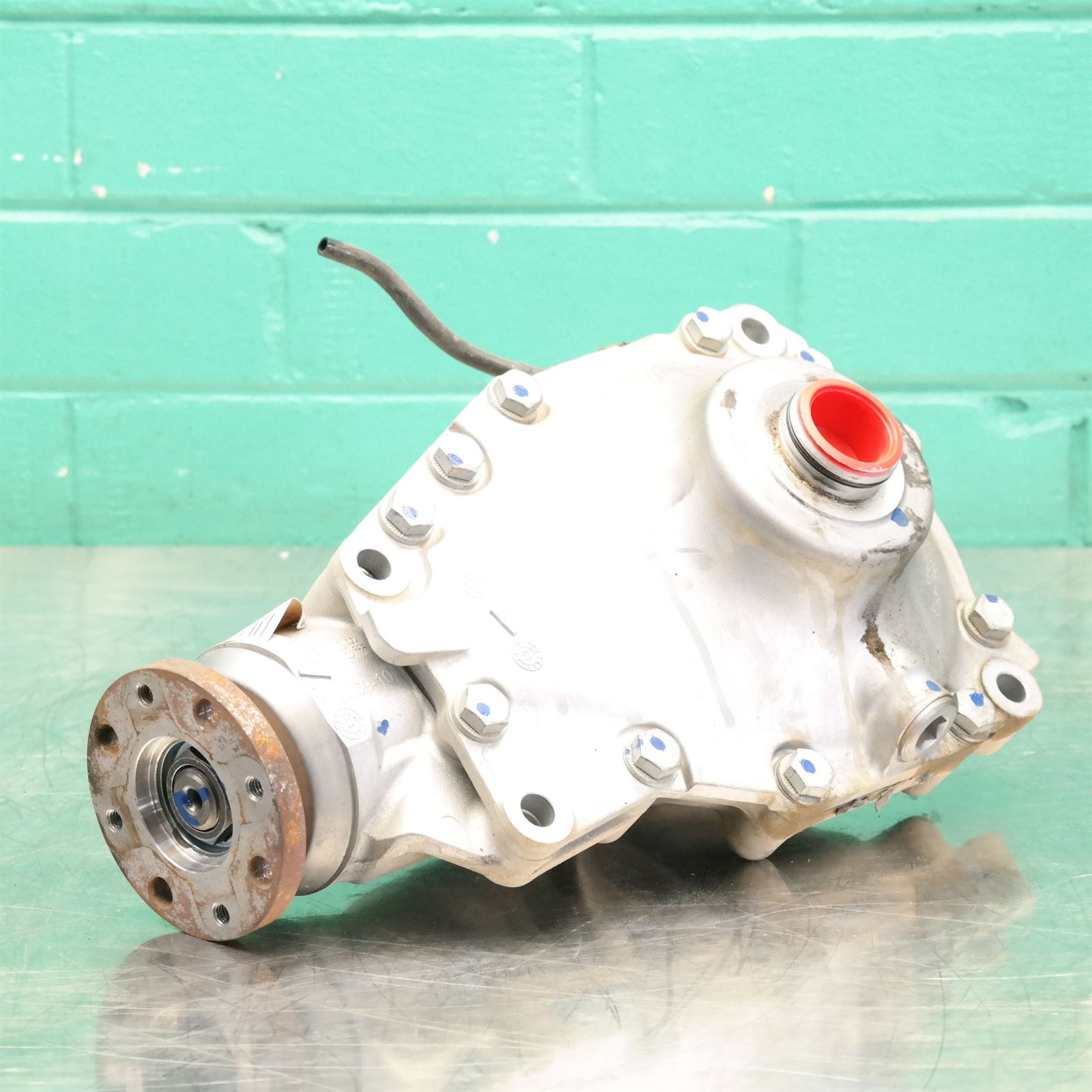 DIFFERENTIAL CENTRE F25 Front (881) *31-15* 3.08 Ratio DIFFERENTIAL CENTRE F25 Front (881) *31-15* 3.08 Ratio