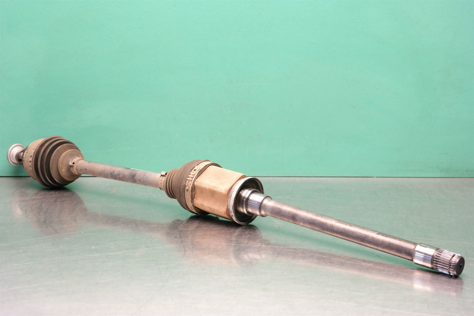 RIGHT DRIVESHAFT F25 # Front # (658) *31-20* 2 RIGHT DRIVESHAFT F25 # Front # (658) *31-20* - Image 2