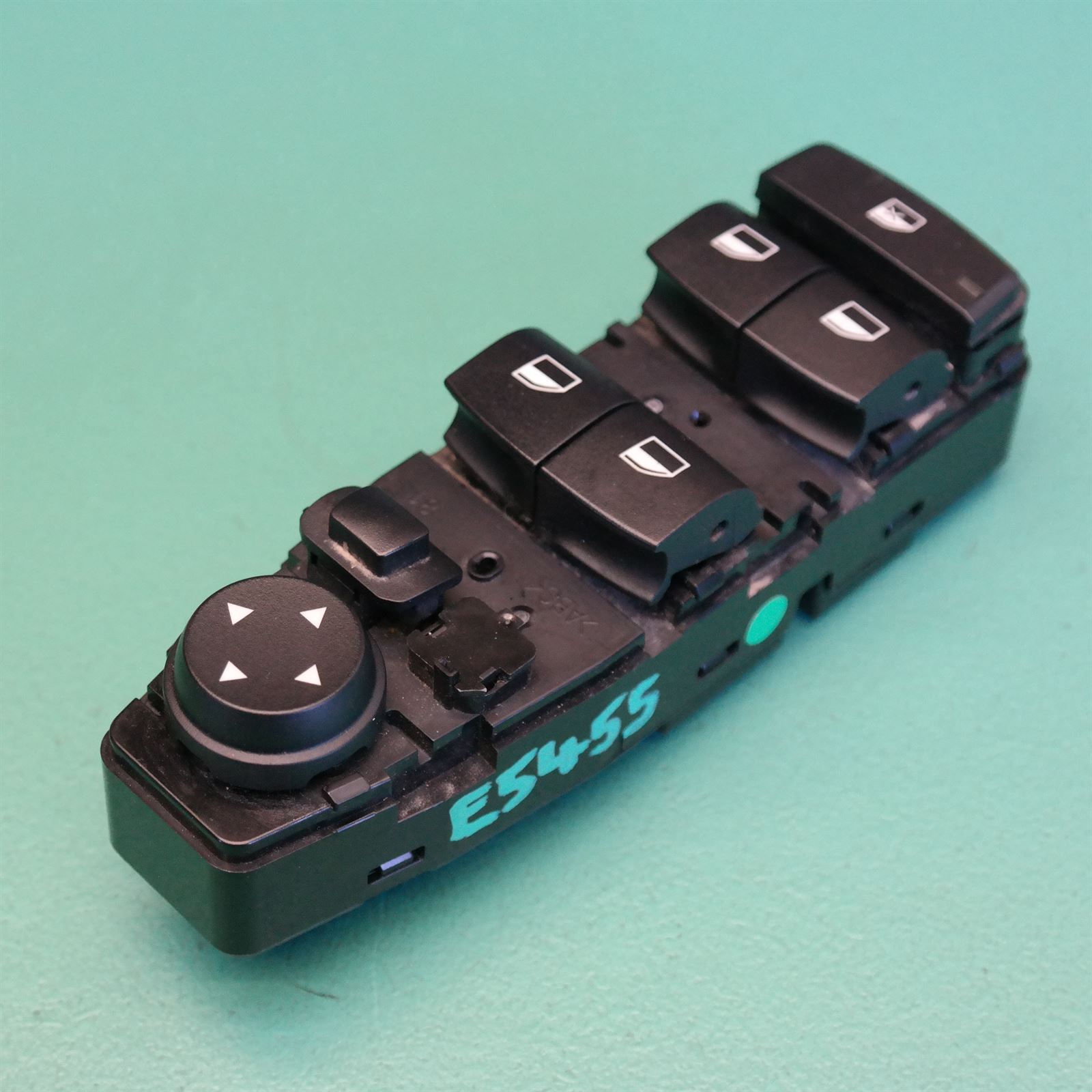 POWER WINDOW SWITCH F10 (953) *61-35* 2 POWER WINDOW SWITCH F10 (953) *61-35* - Image 2