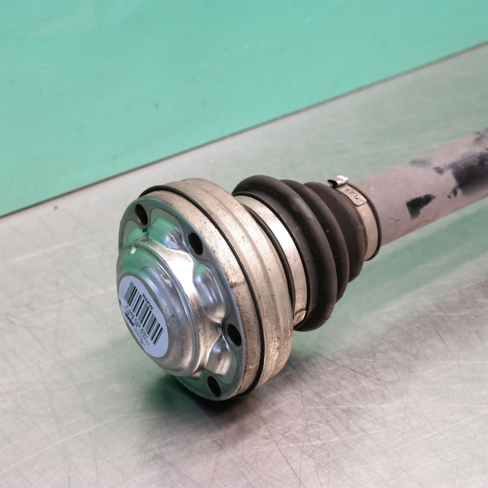 RIGHT DRIVESHAFT E90 (738) *33-25* P6 4 RIGHT DRIVESHAFT E90 (738) *33-25* P6 - Image 4