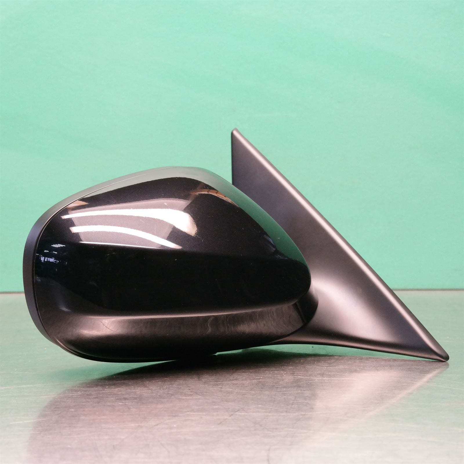 RIGHT DOOR MIRROR E90 (198) *51-07* RIGHT DOOR MIRROR E90 (198) *51-07*