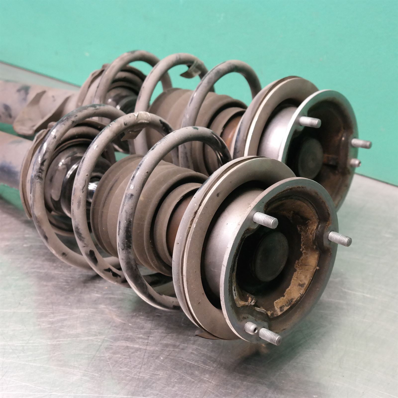 STRUT SET E90 (155) (156) *31-10* P4 3 STRUT SET E90 (155) (156) *31-10* P4 - Image 3