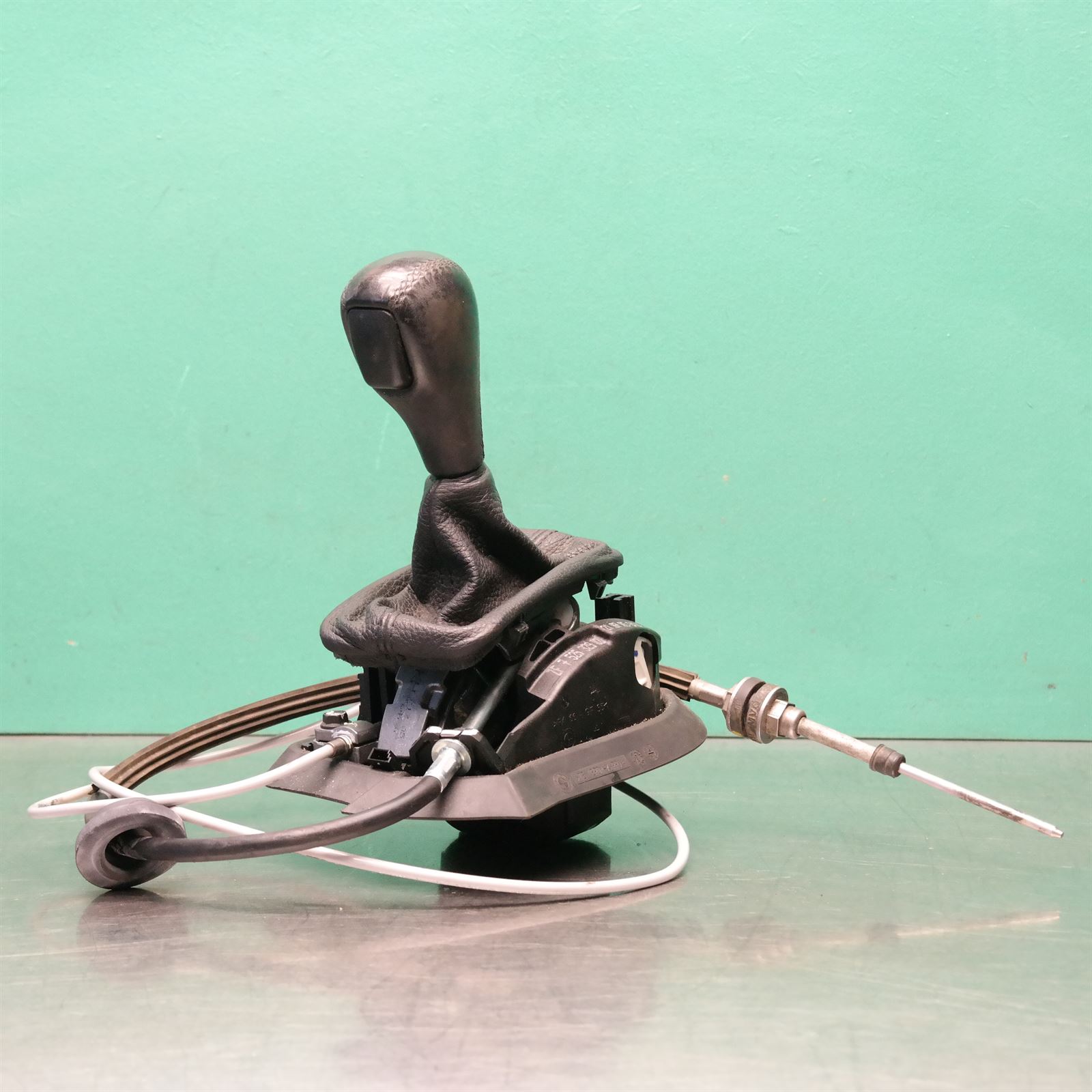 GEAR STICK/SHIFTER E53 (329) *2515* BM Spares Online