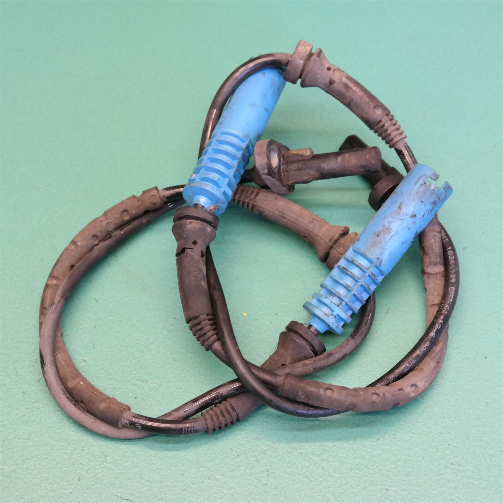 ABS SENSOR E53 FRONT (PAIR) 10/03-12/06 2 ABS SENSOR E53 FRONT (PAIR) 10/03-12/06 - Image 2