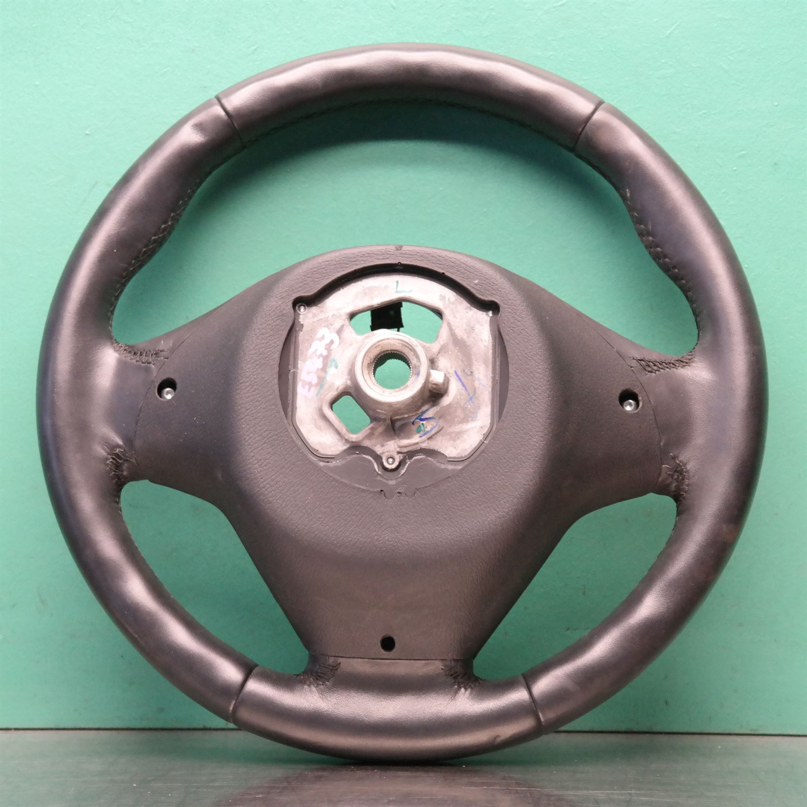 STEERING WHEEL F25 (805) *32-35* M-Sport Paddles 2 STEERING WHEEL F25 (805) *32-35* M-Sport Paddles - Image 2