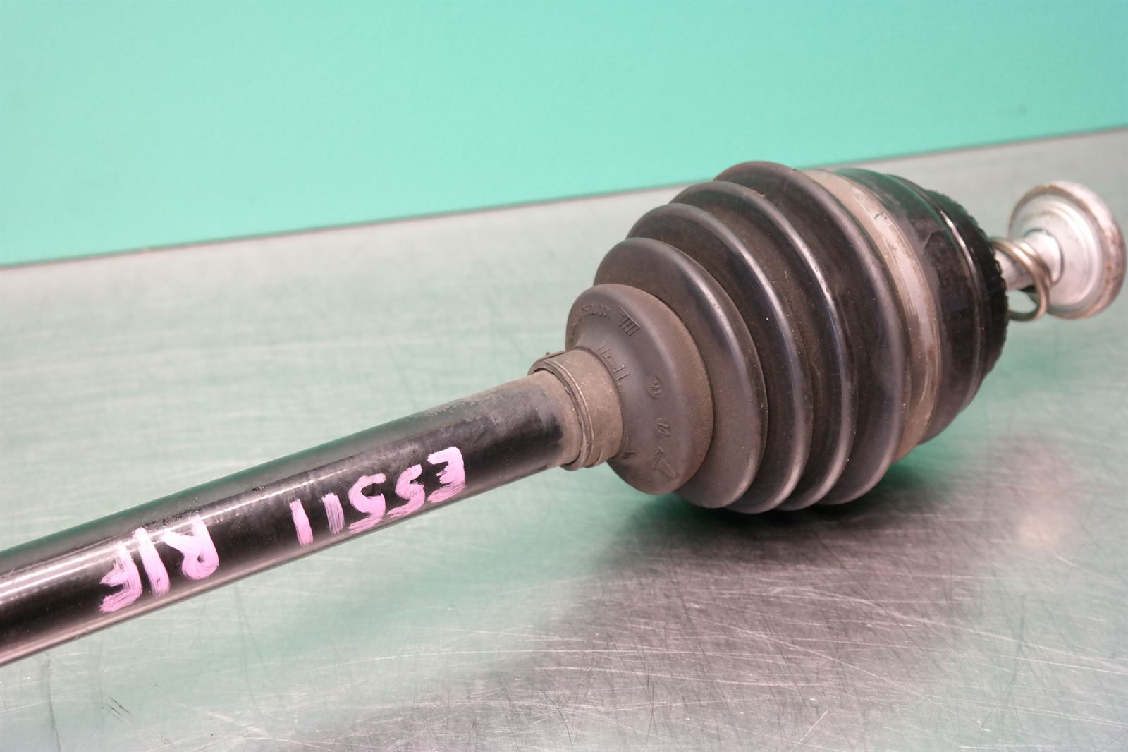 RIGHT DRIVESHAFT F25 # Front # (658) *31-20* 5 RIGHT DRIVESHAFT F25 # Front # (658) *31-20* - Image 5