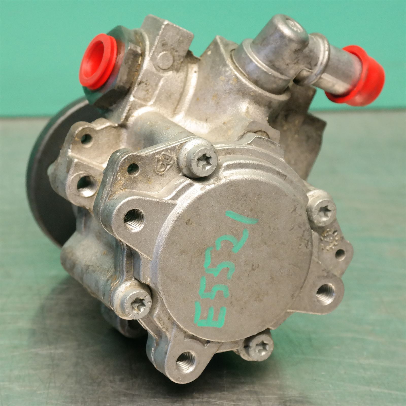 【あ】 2007 BMW X3 Steering pump 32413428010
