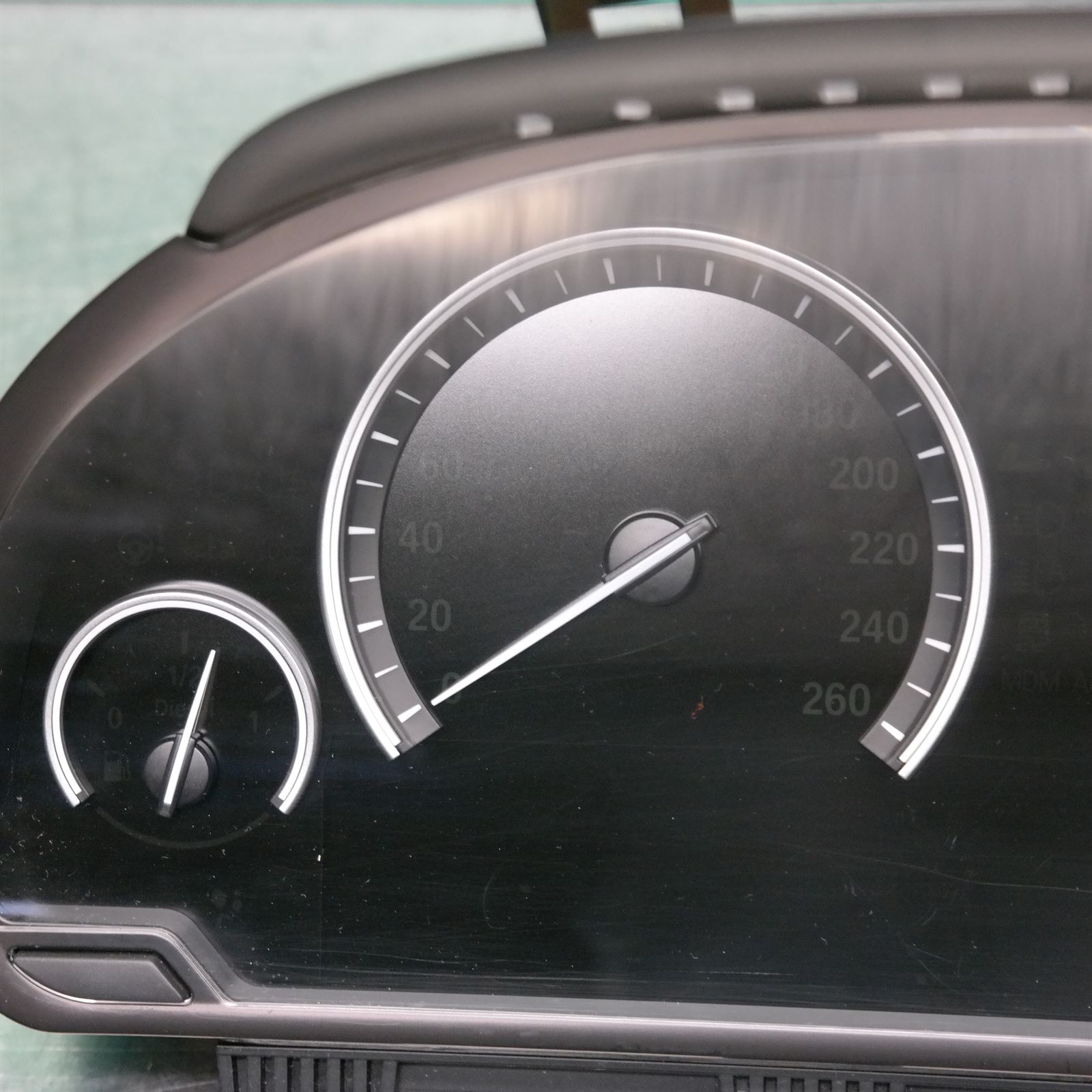 INSTRUMENT CLUSTER INSTRUMENT CLUSTER, DIESEL, F15, 09/13-07/18 4 INSTRUMENT CLUSTER INSTRUMENT CLUSTER, DIESEL, F15, 09/13-07/18 - Image 4