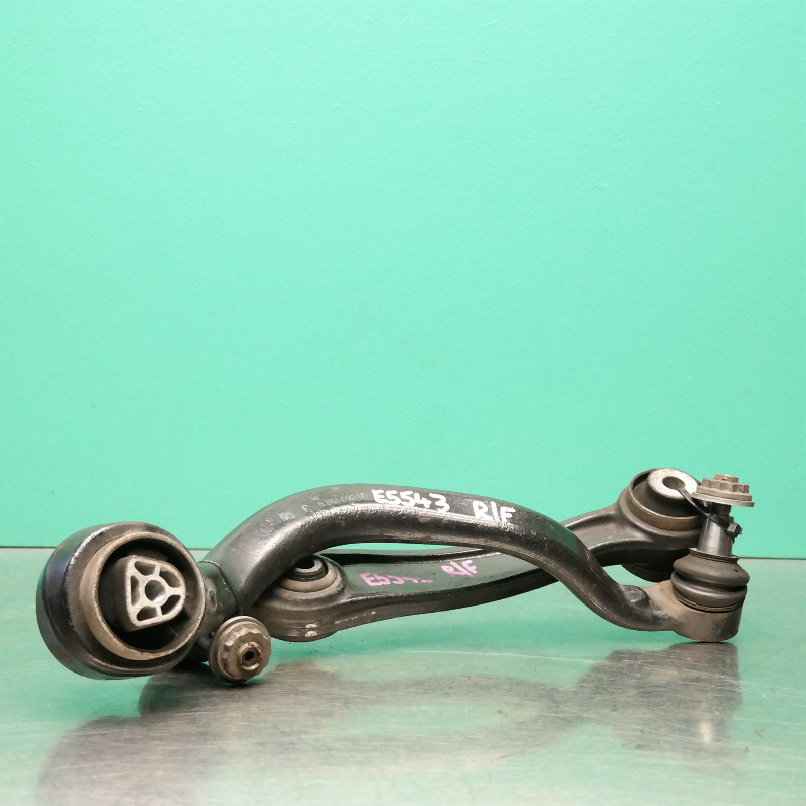 RIGHT FRONT LOWER CONTROL ARM F15 (692) (822) *31-05* 2 RIGHT FRONT LOWER CONTROL ARM F15 (692) (822) *31-05* - Image 2