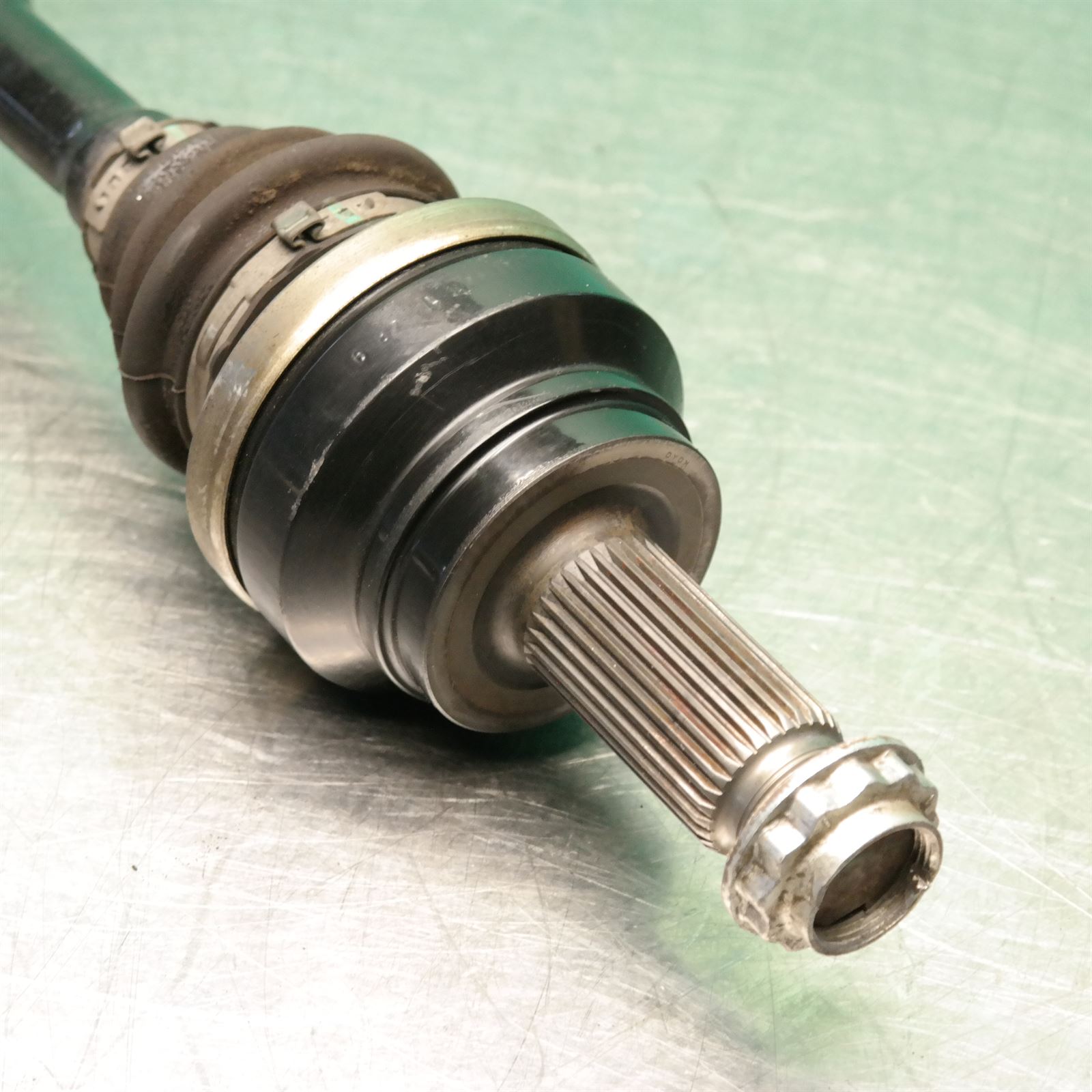 LEFT DRIVESHAFT F15 # Rear # (841) *33-25* D4 (rhr lhr same) 5 LEFT DRIVESHAFT F15 # Rear # (841) *33-25* D4 (rhr lhr same) - Image 5
