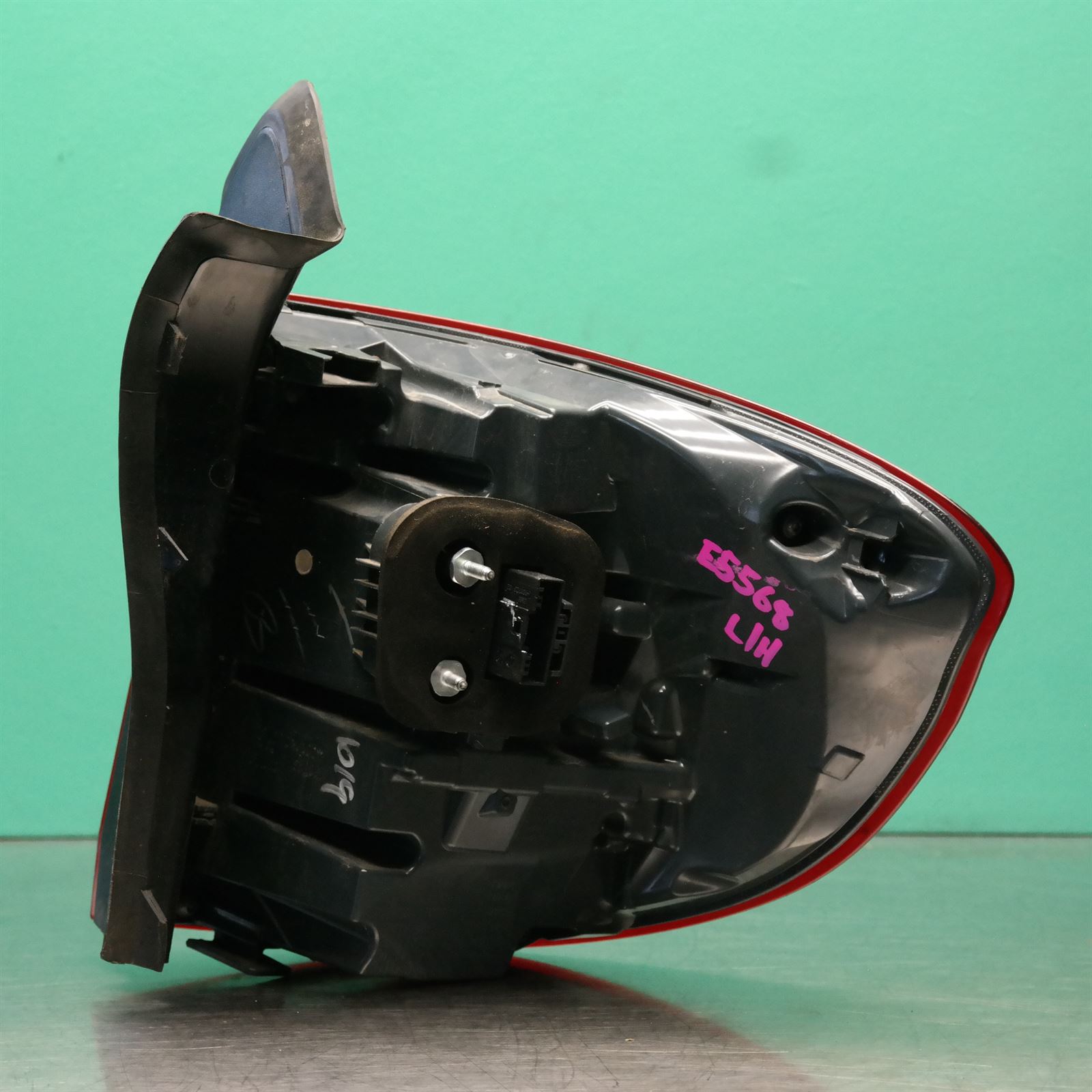 LEFT TAILLIGHT F15, 09/13-07/18 3 LEFT TAILLIGHT F15, 09/13-07/18 - Image 3