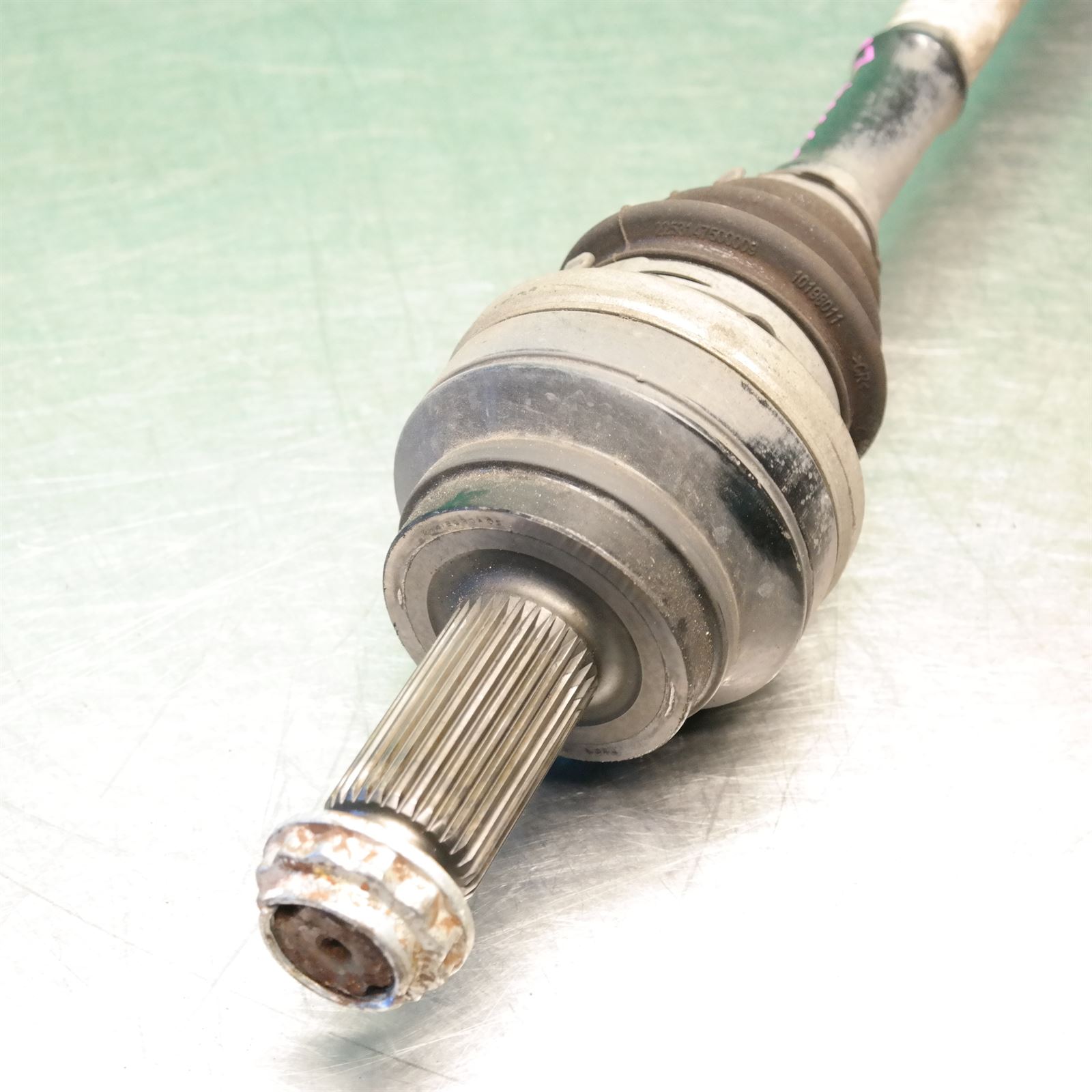 LEFT DRIVESHAFT F15 # Rear # (841) *33-25* D4 (rhr lhr same) 5 LEFT DRIVESHAFT F15 # Rear # (841) *33-25* D4 (rhr lhr same) - Image 5