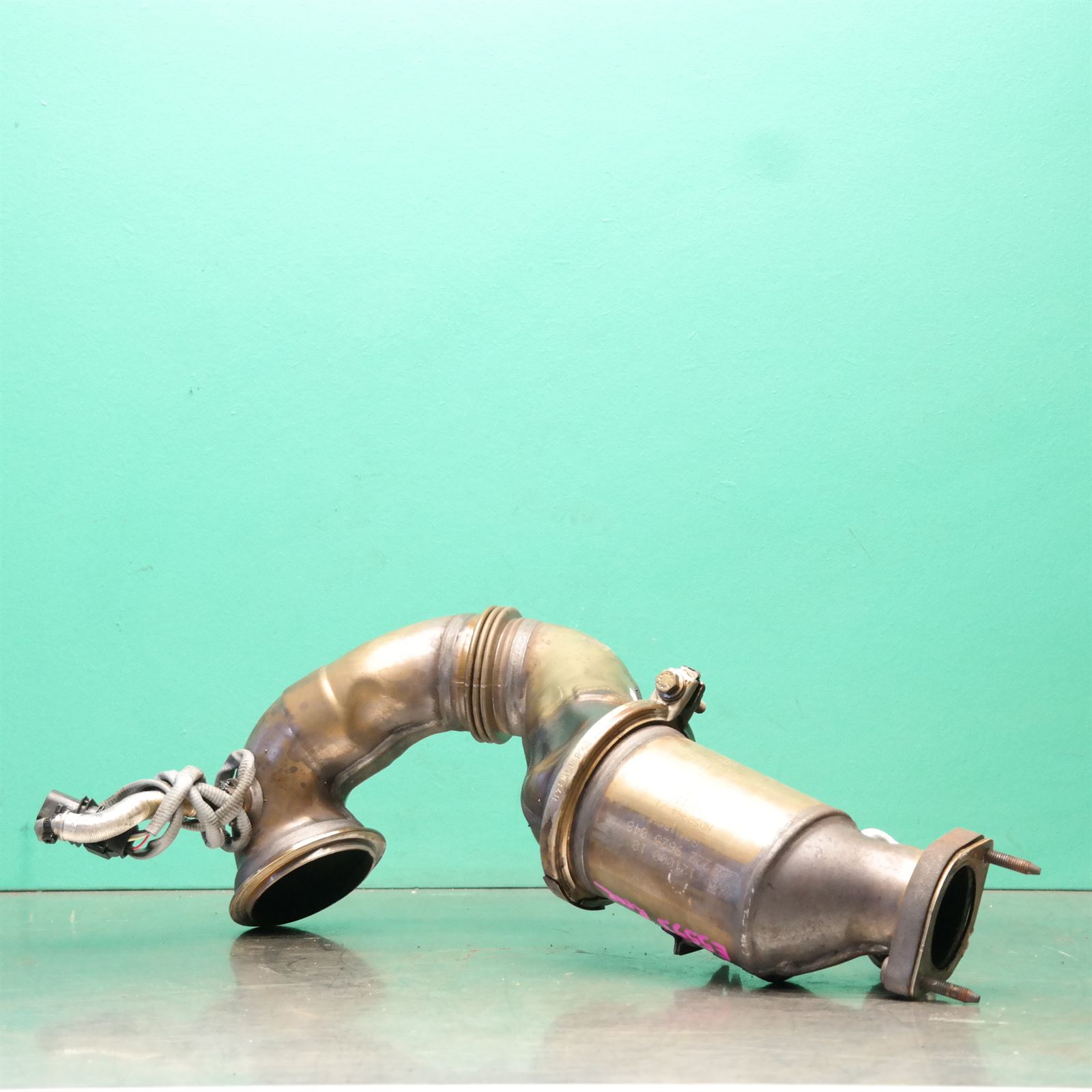 CATALYTIC CONVERTER F01 (019) *18-10* Rear 2 CATALYTIC CONVERTER F01 (019) *18-10* Rear - Image 2