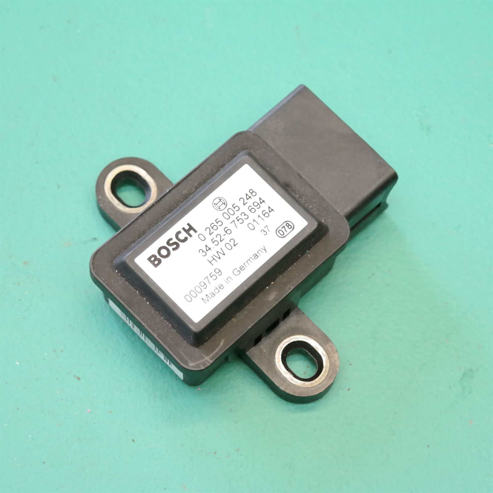 ECU E53 # YAW Speed Sensor # P/N 6.753.694 (BOSCH 0265.005.248) *34-20* ECU E53 # YAW Speed Sensor # P/N 6.753.694 (BOSCH 0265.005.248) *34-20*