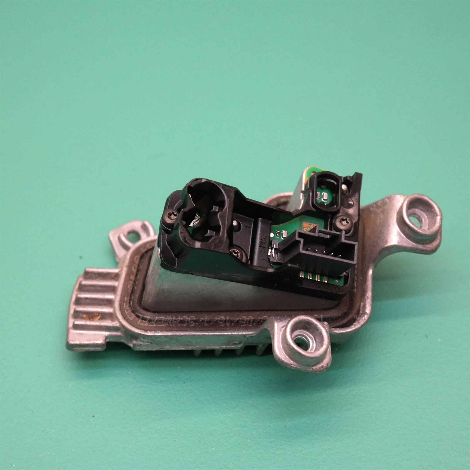 ECU F30 # Headlight # LED MODULE (INDICATOR) (619) *63-05* L 3 ECU F30 # Headlight # LED MODULE (INDICATOR) (619) *63-05* L - Image 3