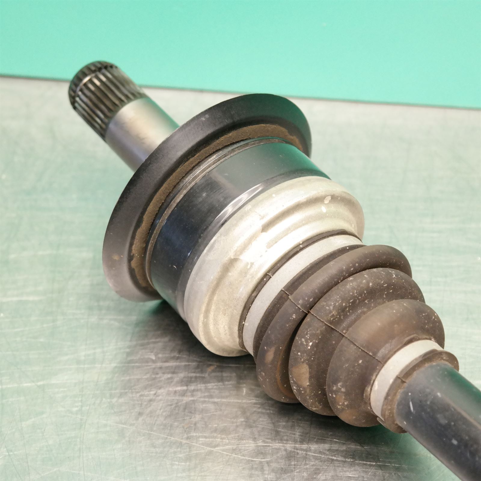 RIGHT DRIVESHAFT F20 (854) *33-25* 4 RIGHT DRIVESHAFT F20 (854) *33-25* - Image 4