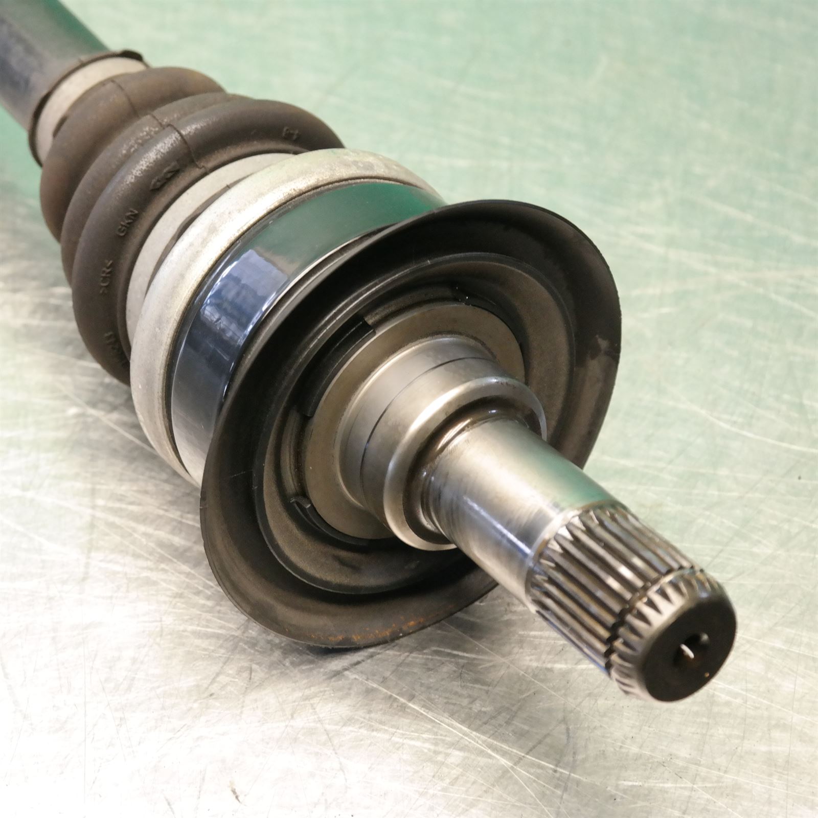 LEFT DRIVESHAFT F20 (853) *33-25* 3 LEFT DRIVESHAFT F20 (853) *33-25* - Image 3