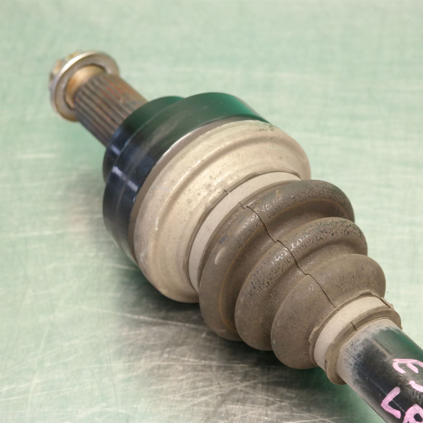 LEFT DRIVESHAFT F20 (853) *33-25* 6 LEFT DRIVESHAFT F20 (853) *33-25* - Image 6