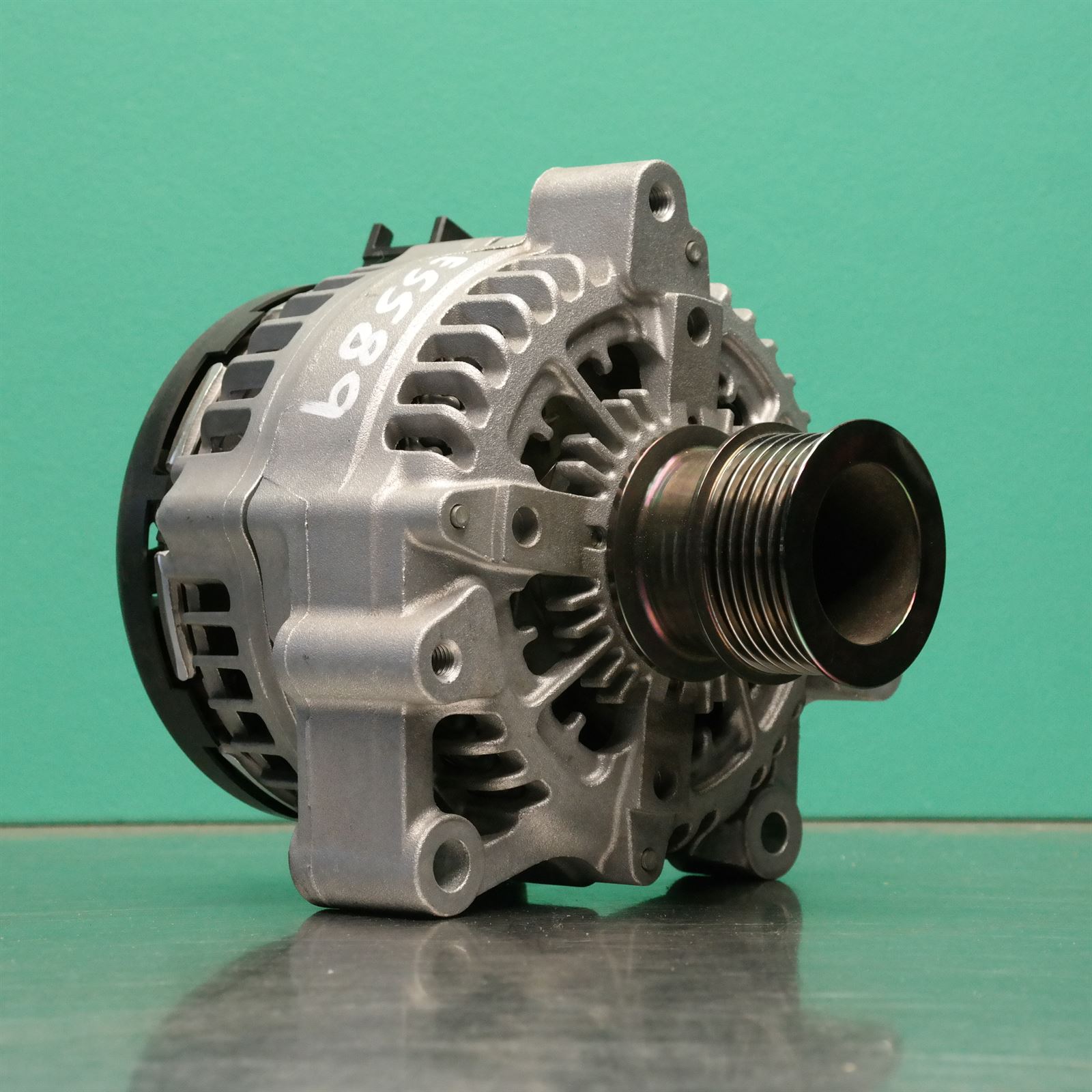 ALTERNATOR F30 (045) *12-20* P3 P4 ALTERNATOR F30 (045) *12-20* P3 P4