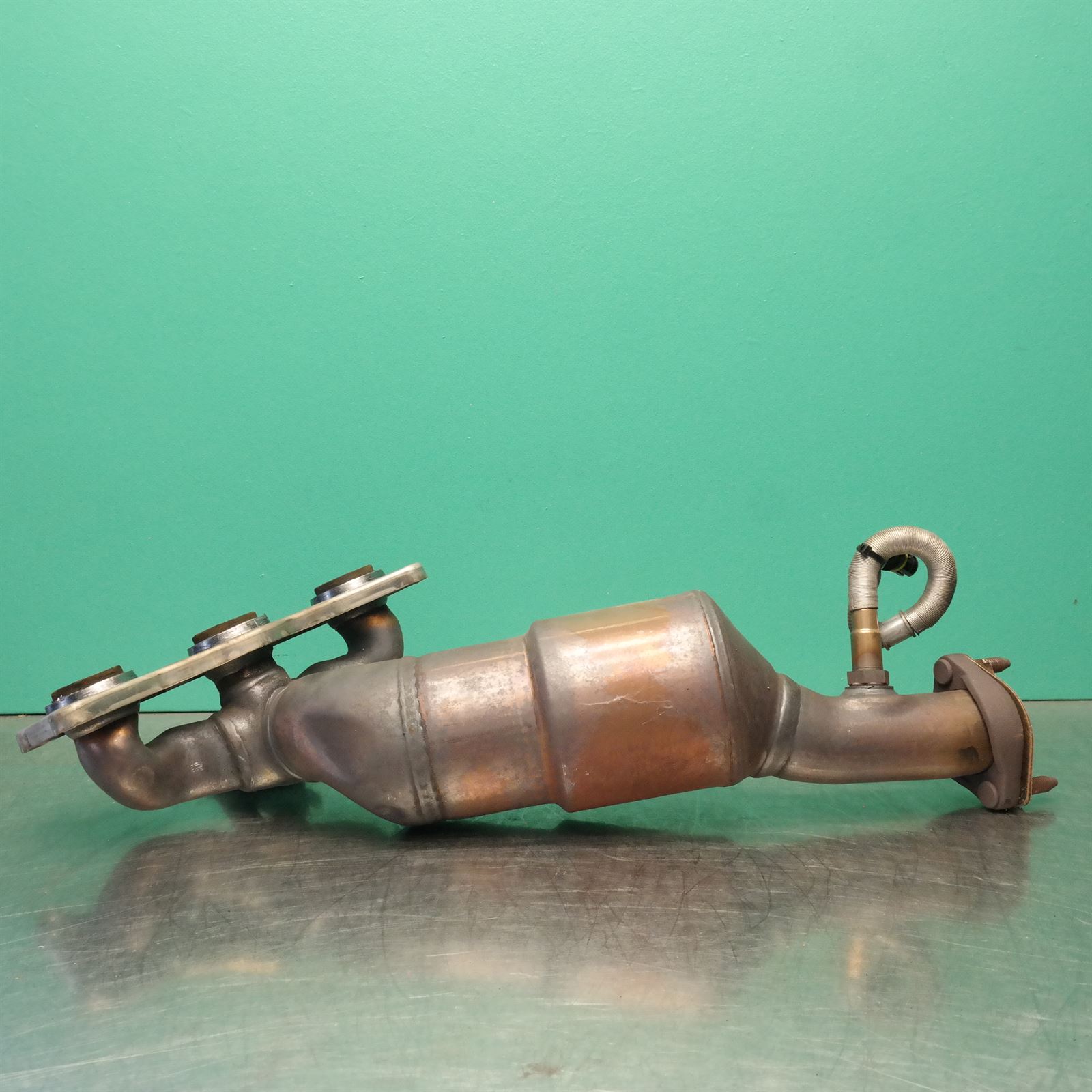 CATALYTIC CONVERTER E90 (697) *18-10* Rear 2 CATALYTIC CONVERTER E90 (697) *18-10* Rear - Image 2