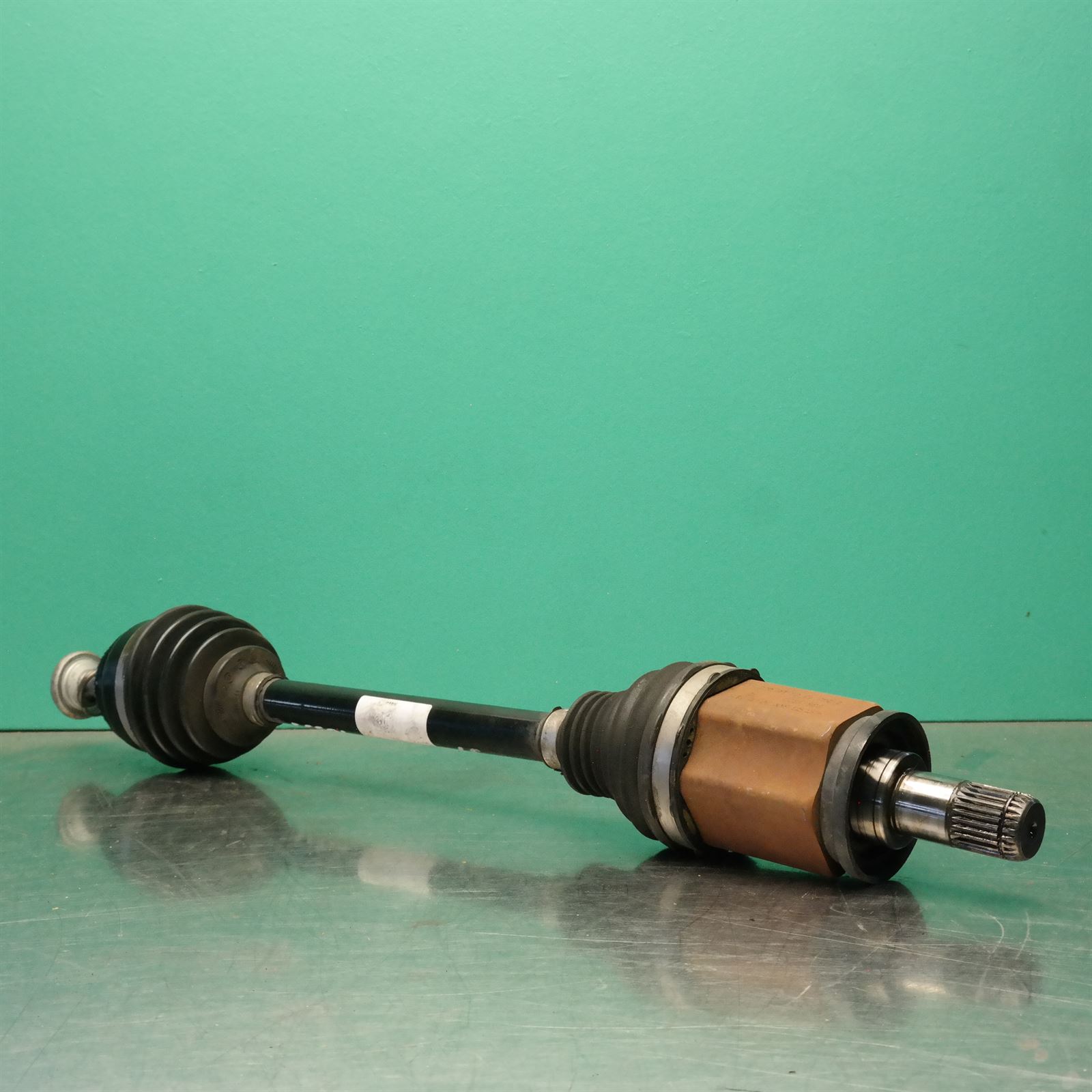 LEFT DRIVESHAFT F25 # Front # (013) *31-20 P4 2 LEFT DRIVESHAFT F25 # Front # (013) *31-20 P4 - Image 2