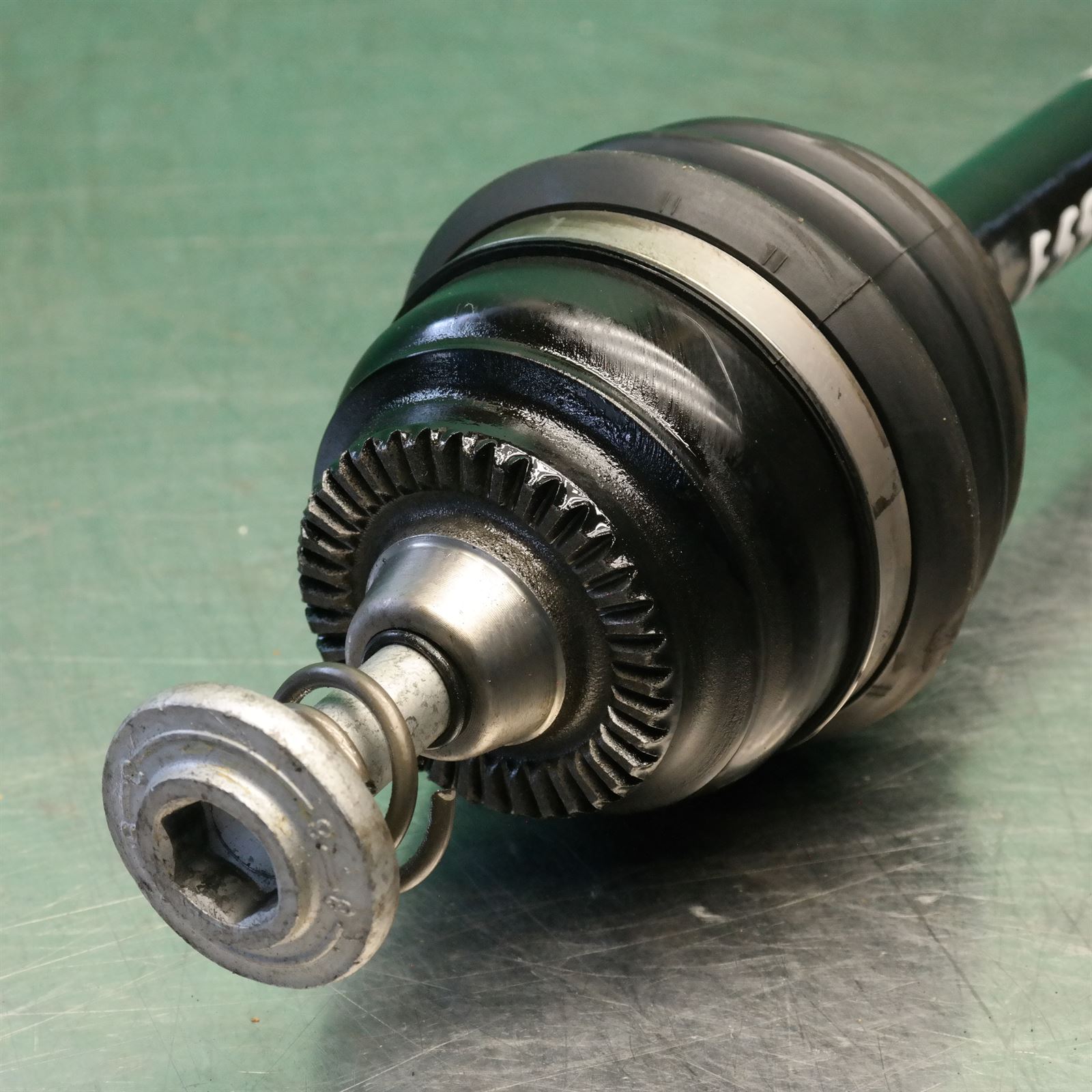 LEFT DRIVESHAFT F25 # Front # (013) *31-20 P4 5 LEFT DRIVESHAFT F25 # Front # (013) *31-20 P4 - Image 5