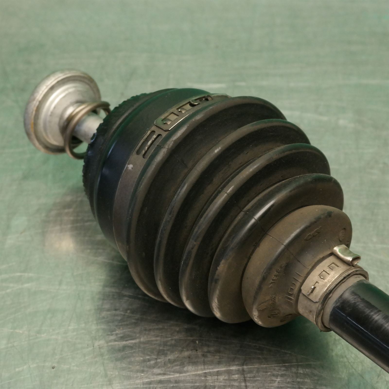 LEFT DRIVESHAFT F25 # Front # (013) *31-20 P4 6 LEFT DRIVESHAFT F25 # Front # (013) *31-20 P4 - Image 6