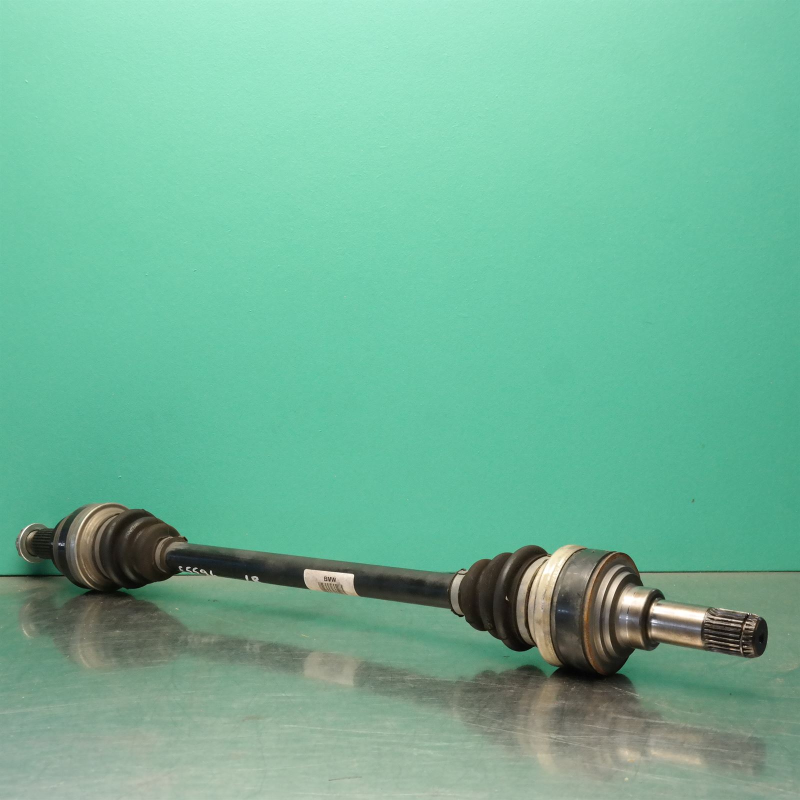 LEFT DRIVESHAFT F25 # Rear # (037) *33-25* 2 LEFT DRIVESHAFT F25 # Rear # (037) *33-25* - Image 2