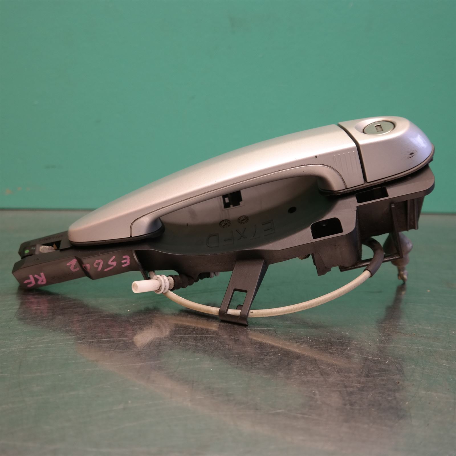 DOOR HANDLE E70 RHF (566) *51-10* (Comfort access) 5 DOOR HANDLE E70 RHF (566) *51-10* (Comfort access) - Image 5