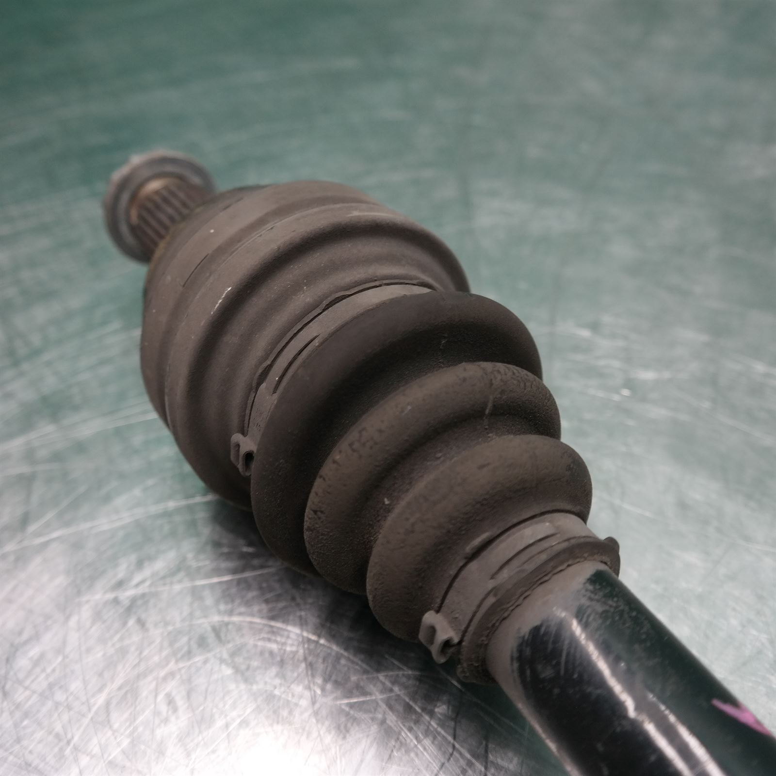 RIGHT DRIVESHAFT F25 # Rear # (042) *35-25* 6 RIGHT DRIVESHAFT F25 # Rear # (042) *35-25* - Image 6