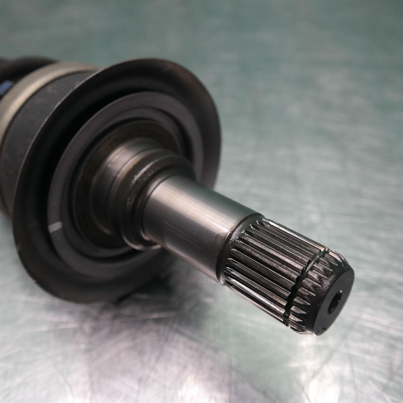 LEFT DRIVESHAFT F10 (029) *33-25* 3 LEFT DRIVESHAFT F10 (029) *33-25* - Image 3