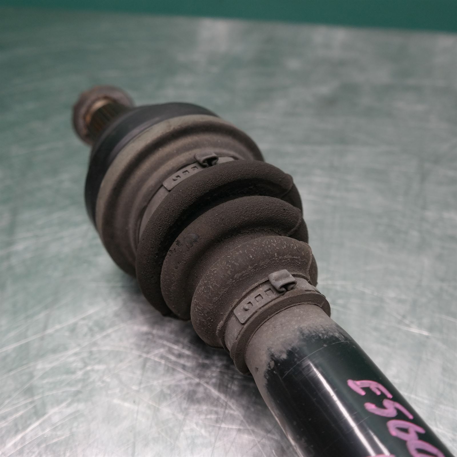 LEFT DRIVESHAFT F10 (029) *33-25* 6 LEFT DRIVESHAFT F10 (029) *33-25* - Image 6