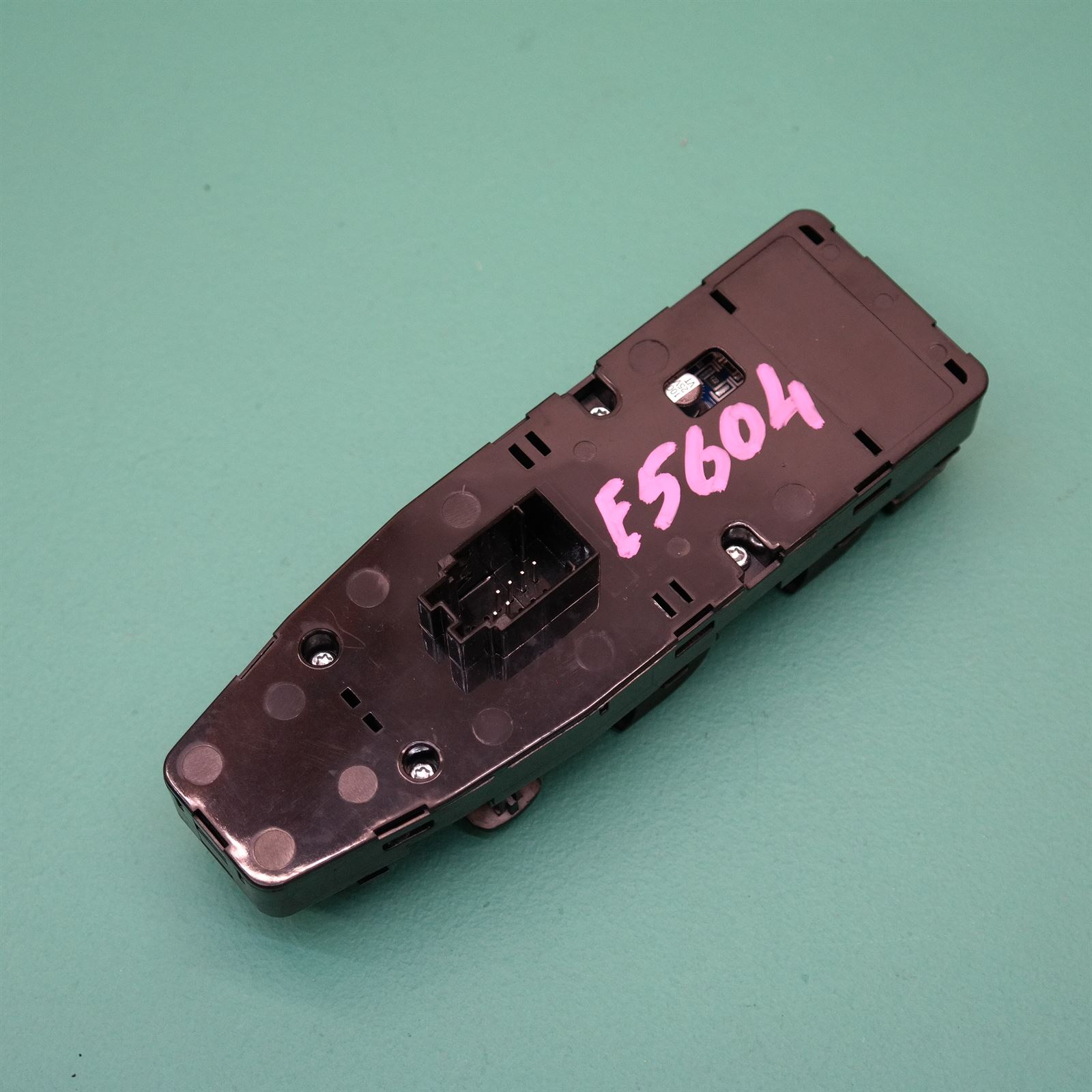 POWER WINDOW SWITCH F10 (954) *61-35* 3 POWER WINDOW SWITCH F10 (954) *61-35* - Image 3