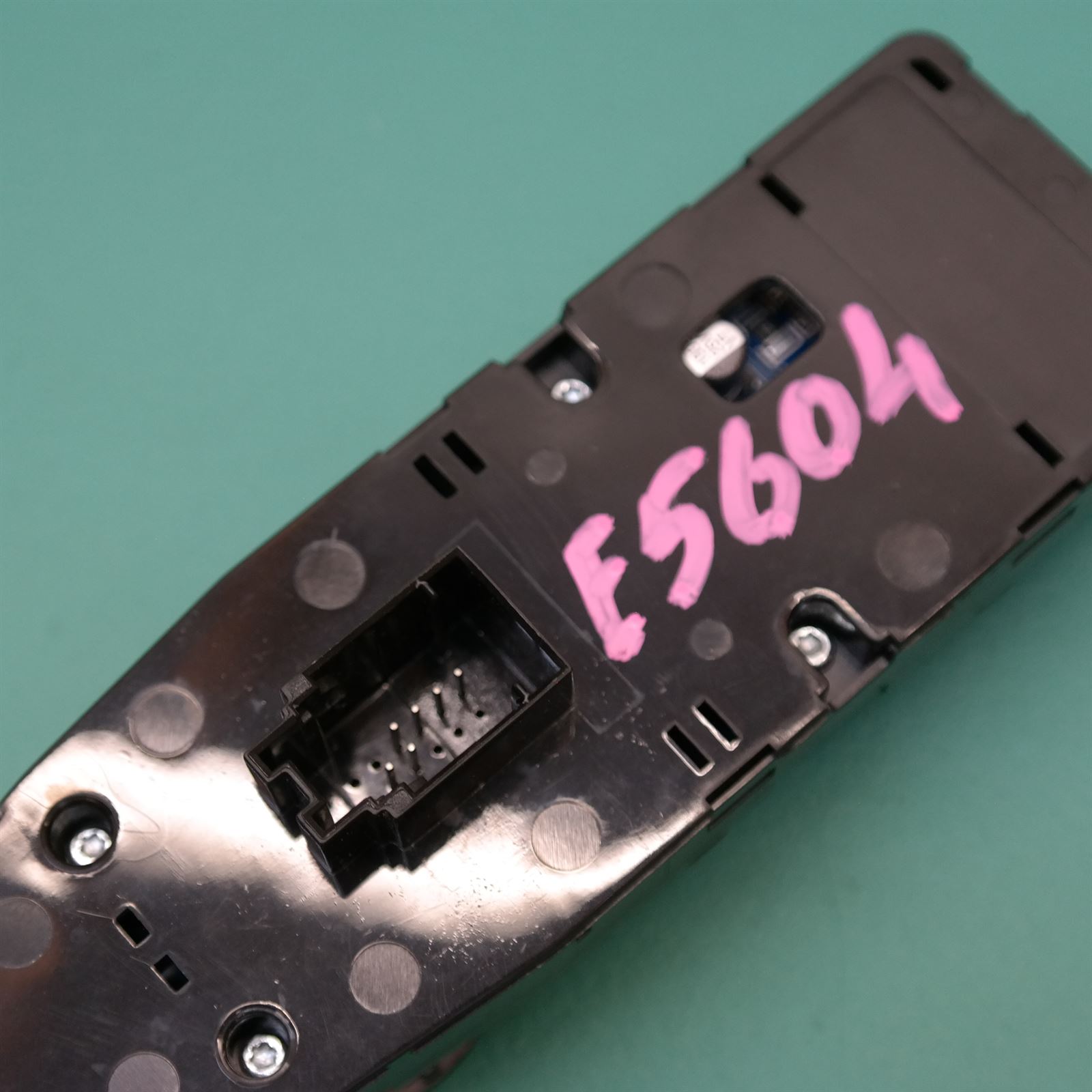 POWER WINDOW SWITCH F10 (954) *61-35* 4 POWER WINDOW SWITCH F10 (954) *61-35* - Image 4